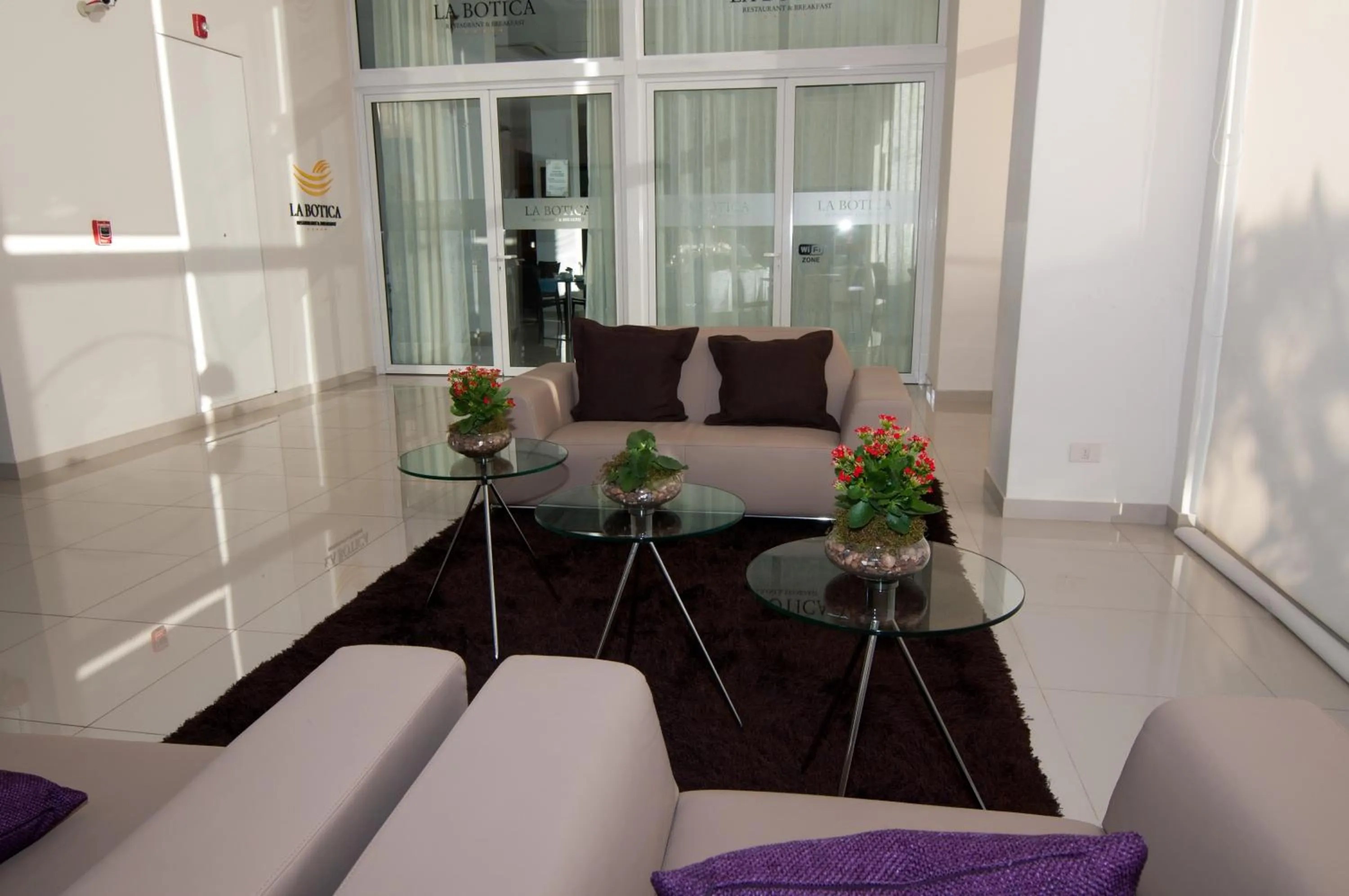 Living room in Salto Hotel y Casino