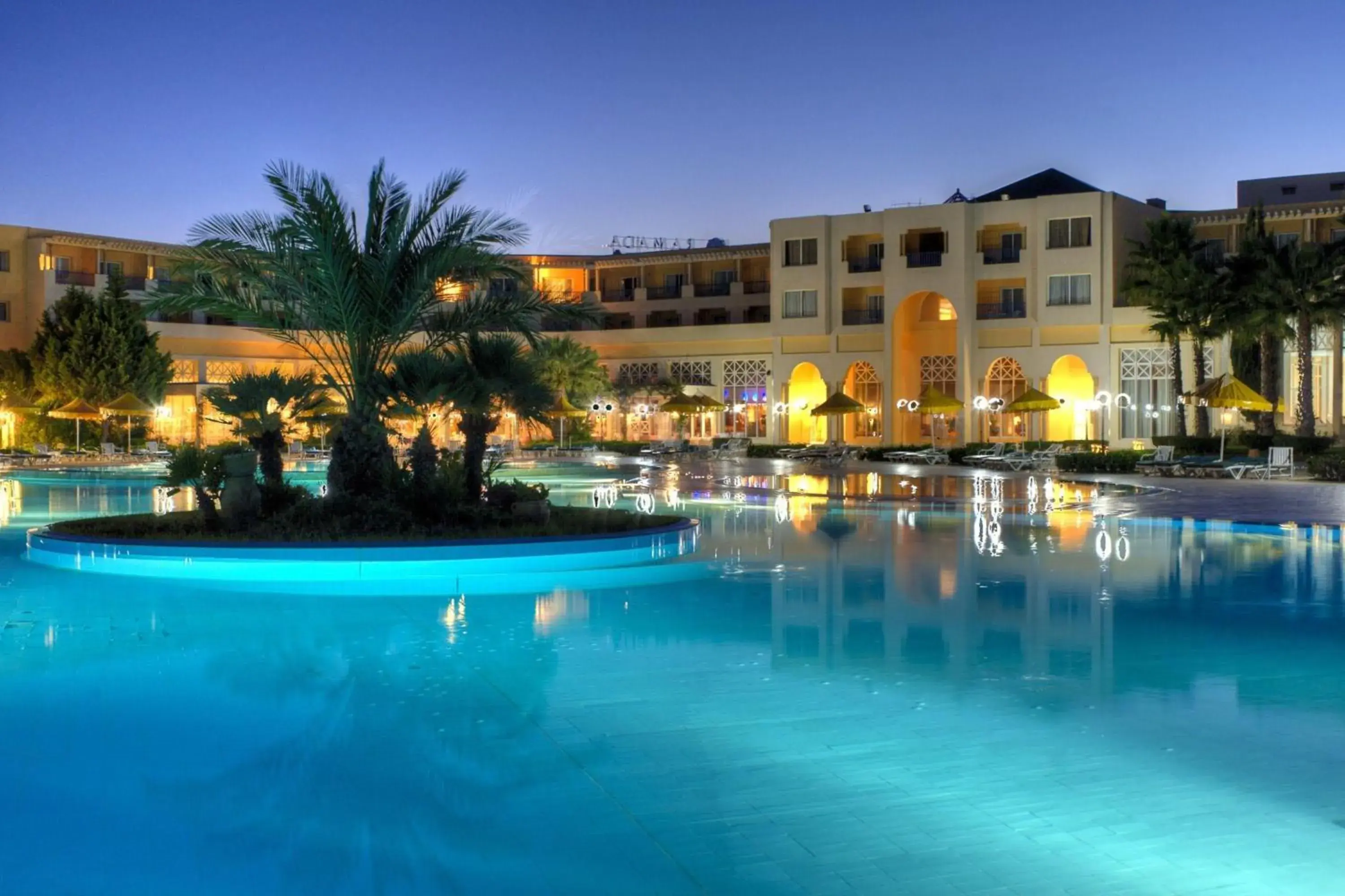 Swimming pool in Verdi Tunis Beach Resort Swimming pool in Verdi Tunis Beach Resort