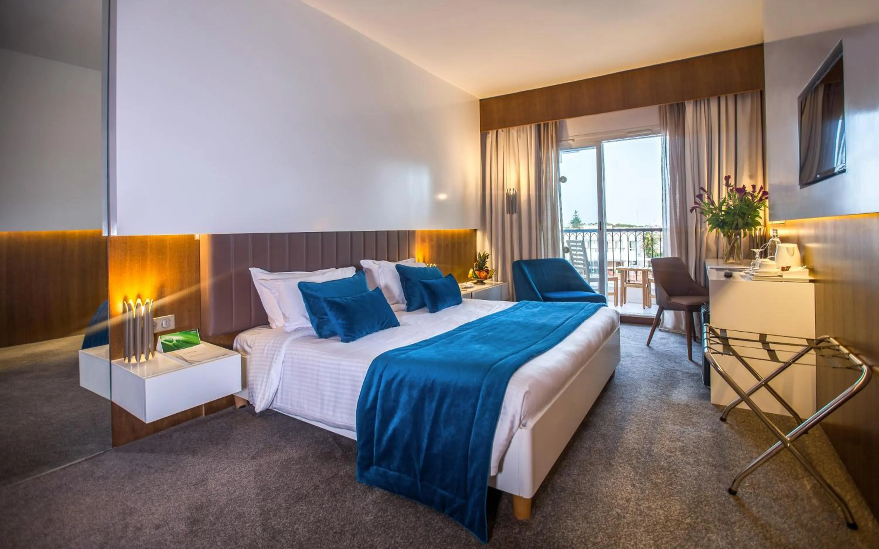 Bedroom, Bed in El Mouradi Gammarth