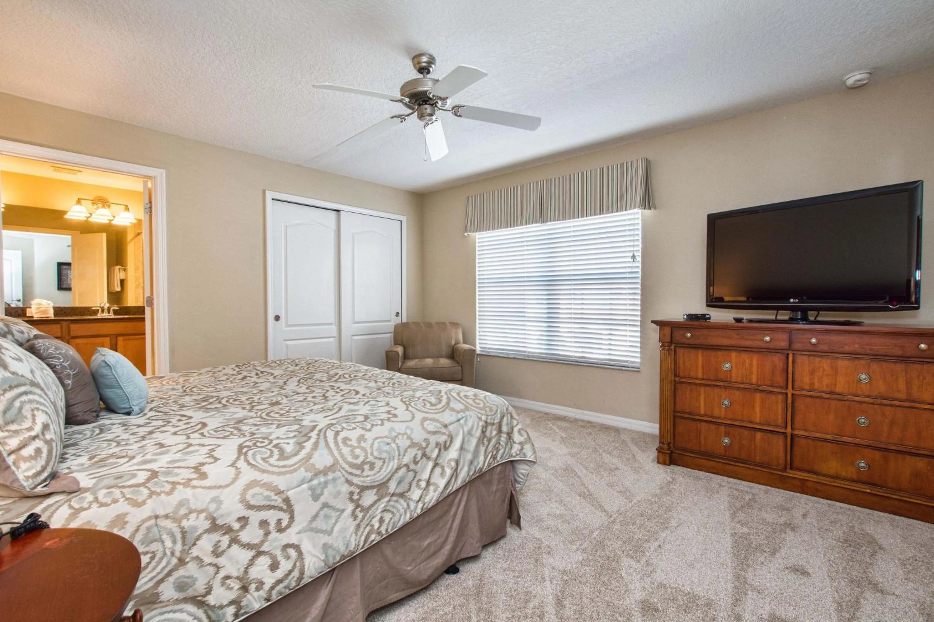 Property building, Bed in Paradise Palms-4 Bed Townhome W-Splashpool-3044Ppr