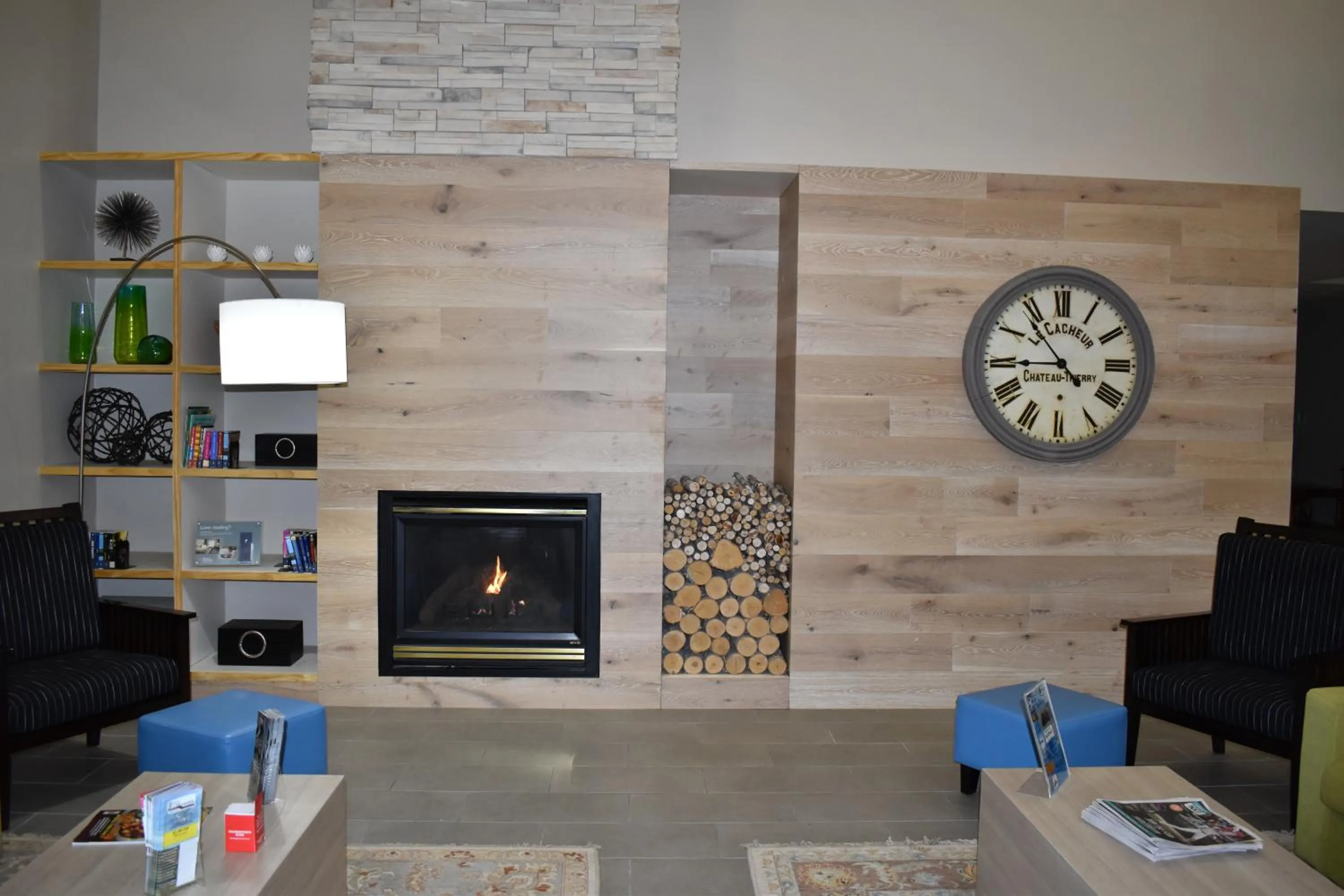 Lobby or reception in Country Inn & Suites by Radisson, Hagerstown, MD