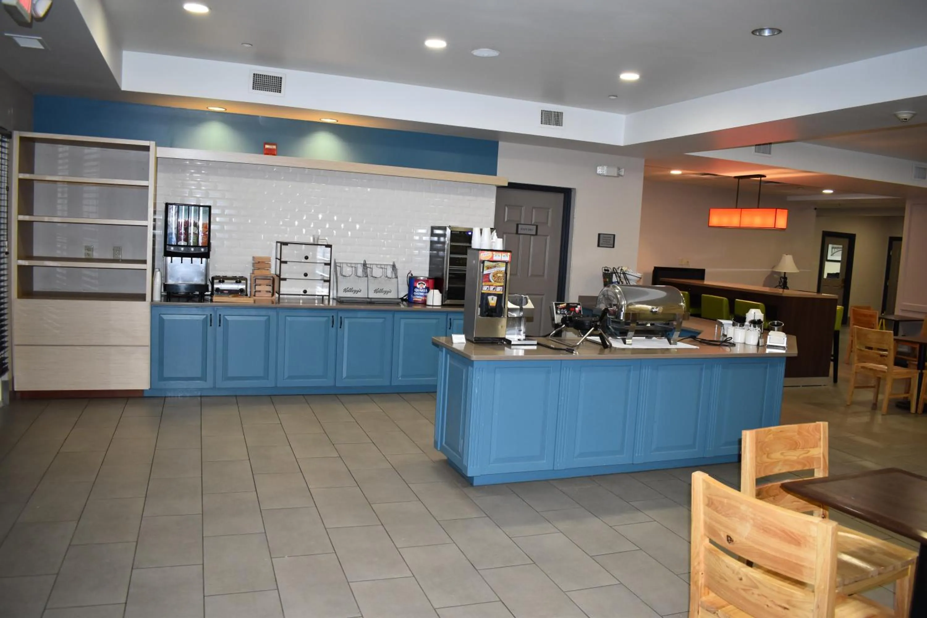 Restaurant/places to eat in Country Inn & Suites by Radisson, Hagerstown, MD