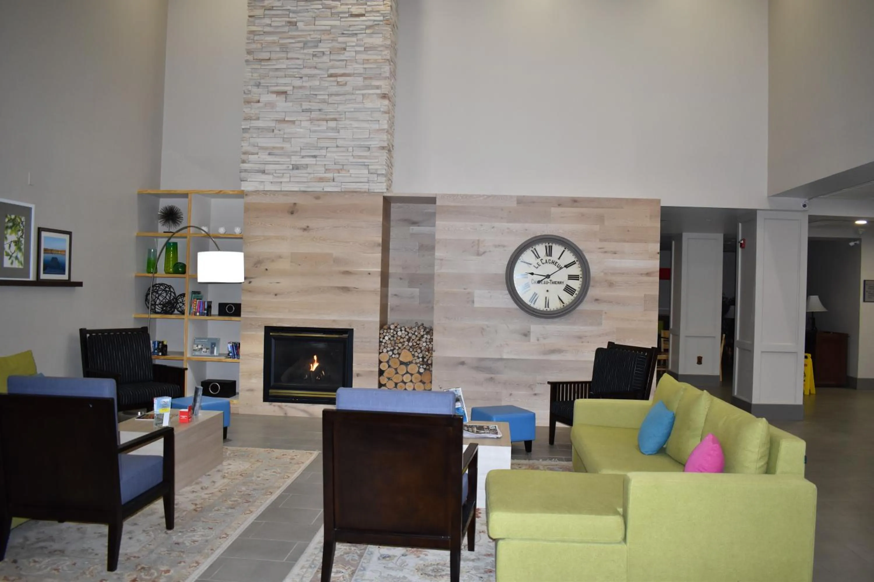 Lobby or reception in Country Inn & Suites by Radisson, Hagerstown, MD