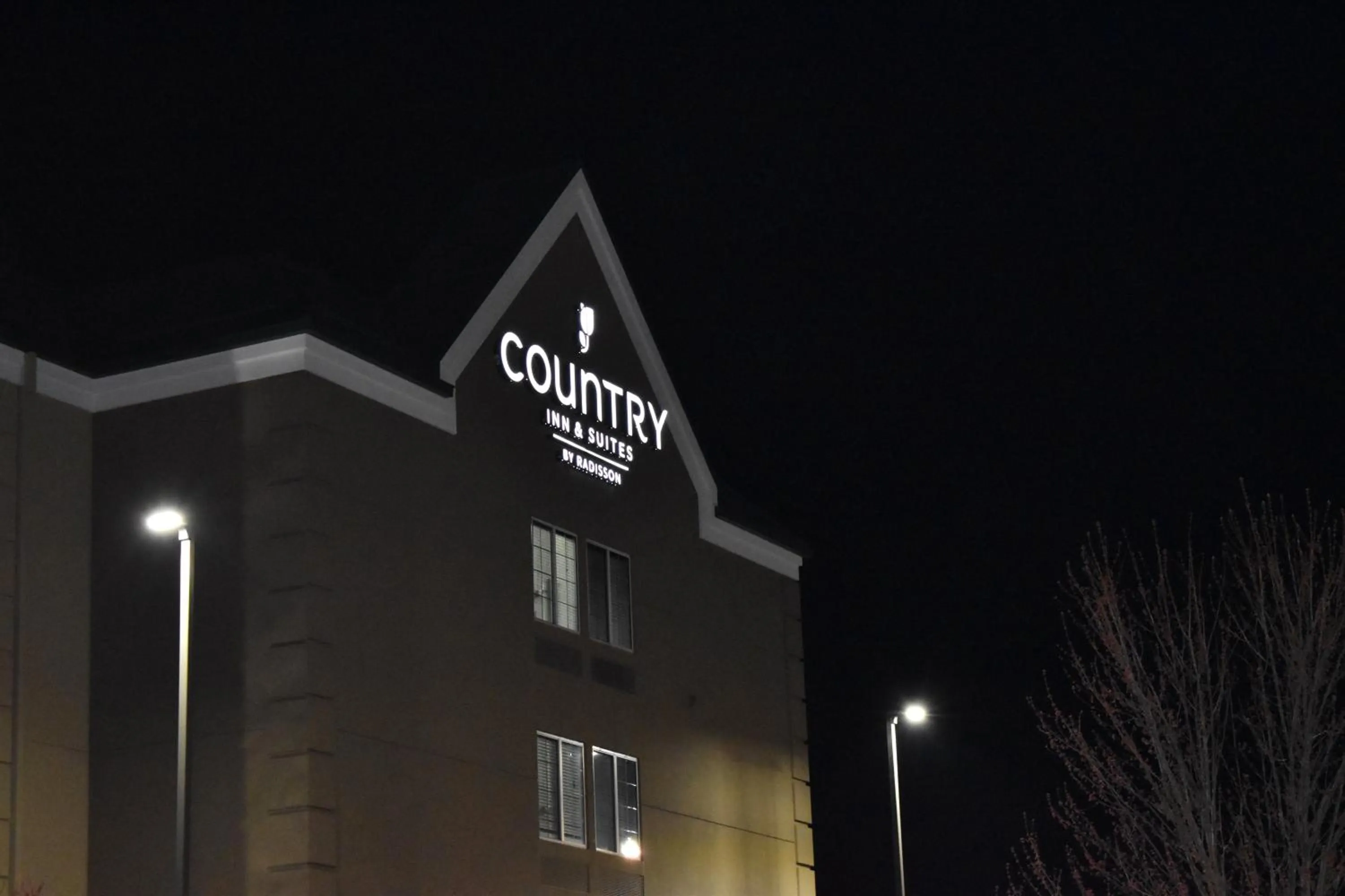 Property logo or sign in Country Inn & Suites by Radisson, Hagerstown, MD