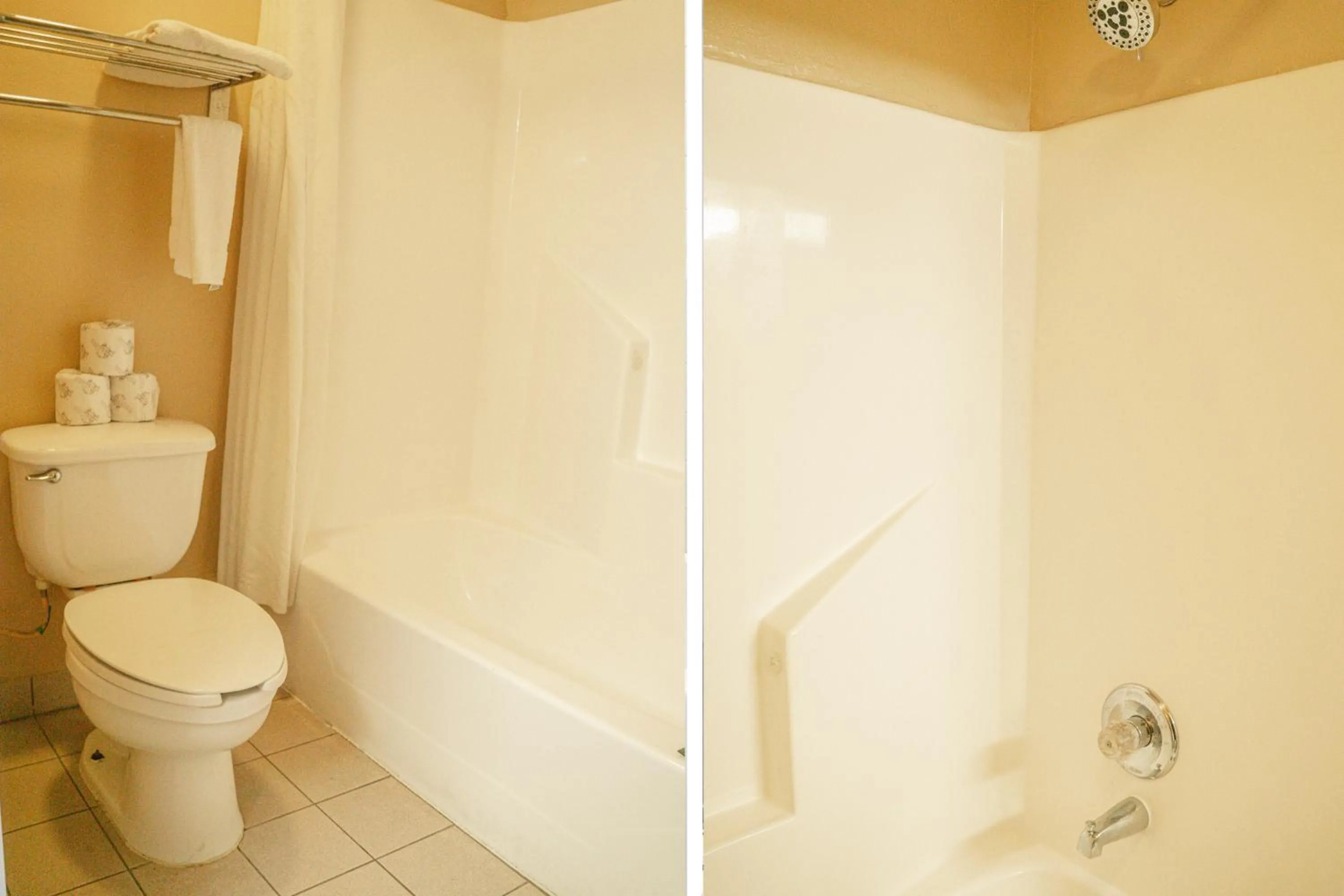 Bathroom in Capital O Fairway Inn - Baytown La Porte TX