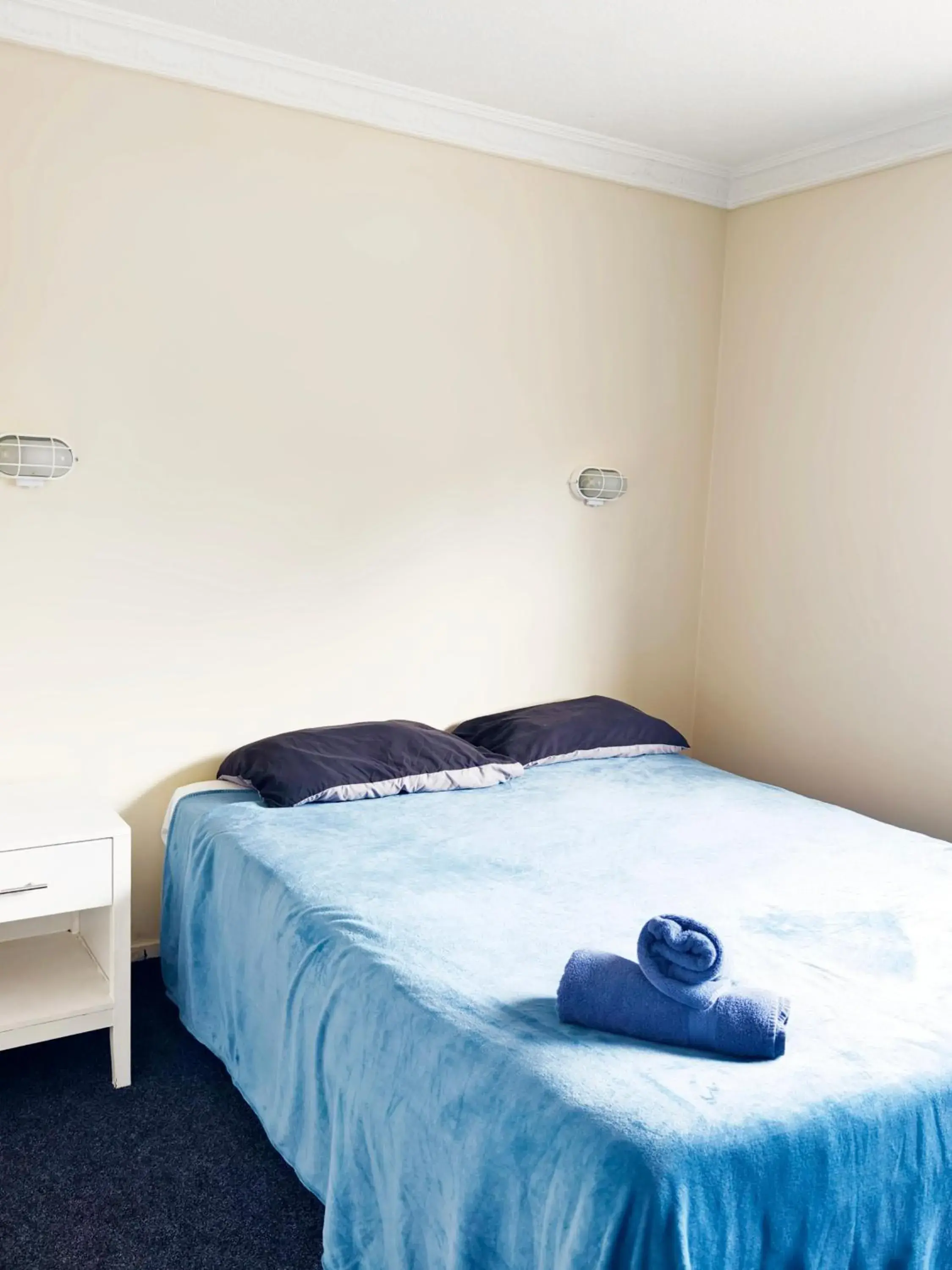 Bedroom, Bed in Ferry Motel Bedroom, Bed in Ferry Motel