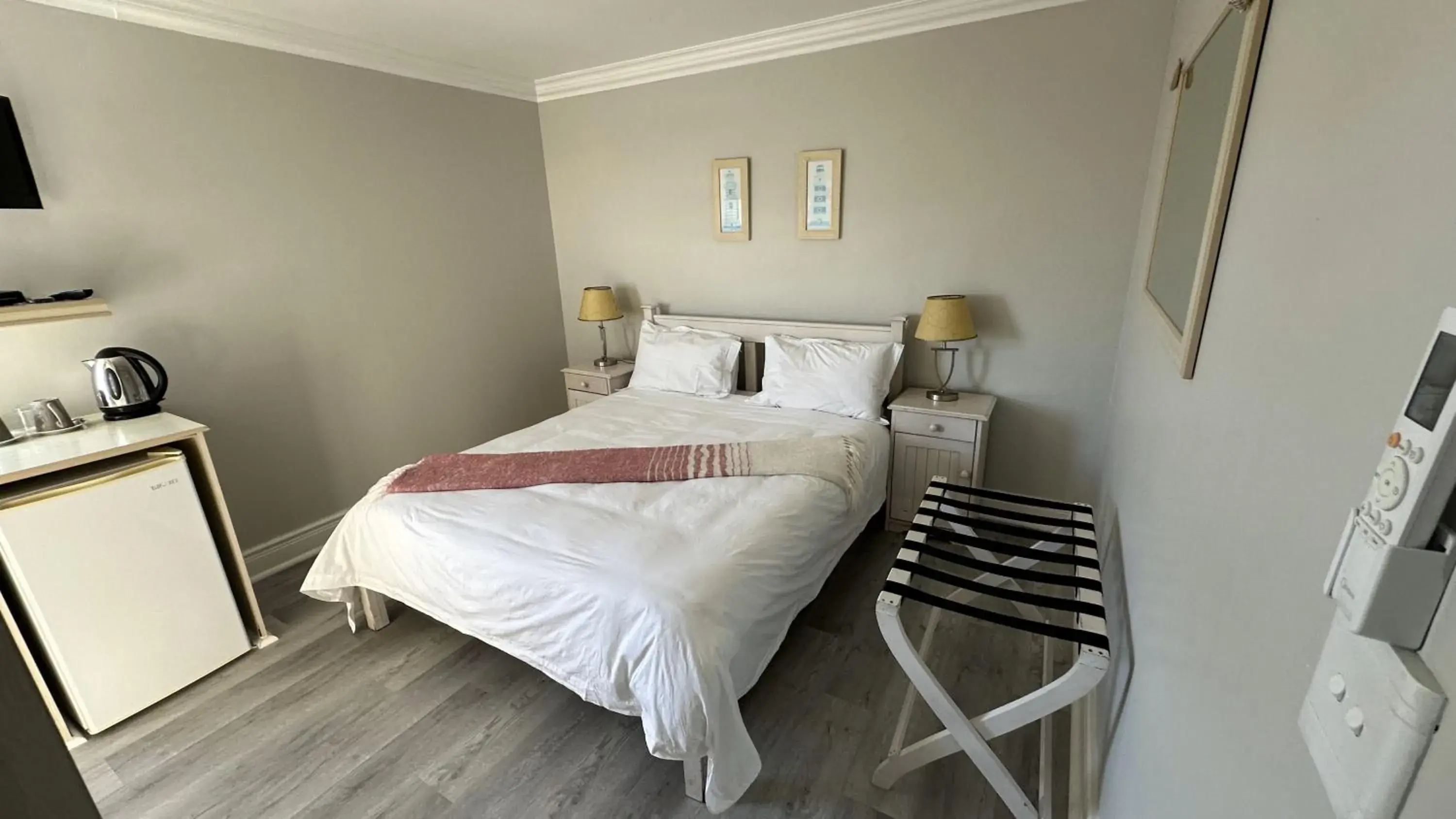 Standard Double Room in Oceansnest Guest House Standard Double Room in Oceansnest Guest House