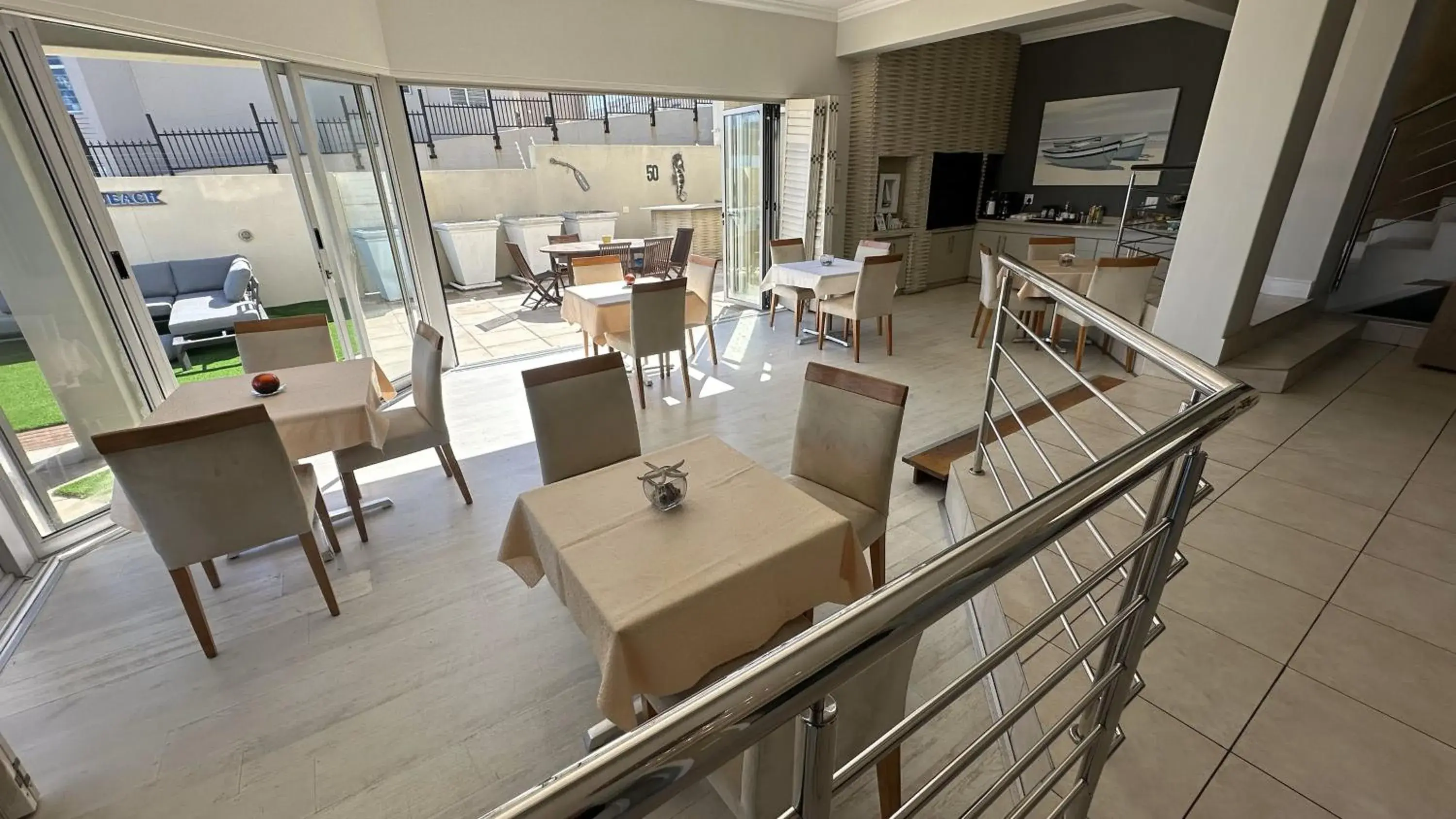 Breakfast in Oceansnest Guest House Breakfast in Oceansnest Guest House