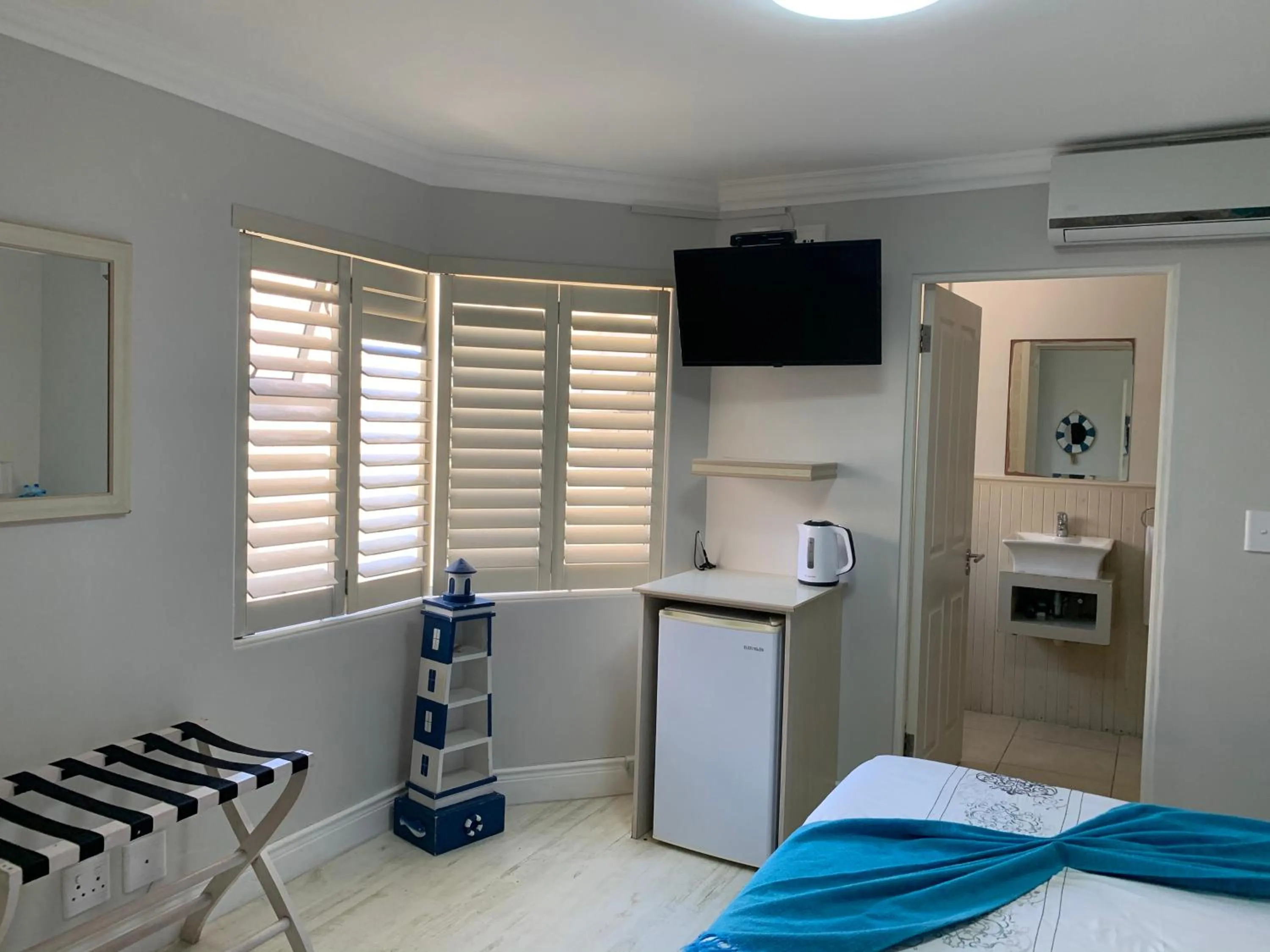 TV and multimedia in Oceansnest Guest House