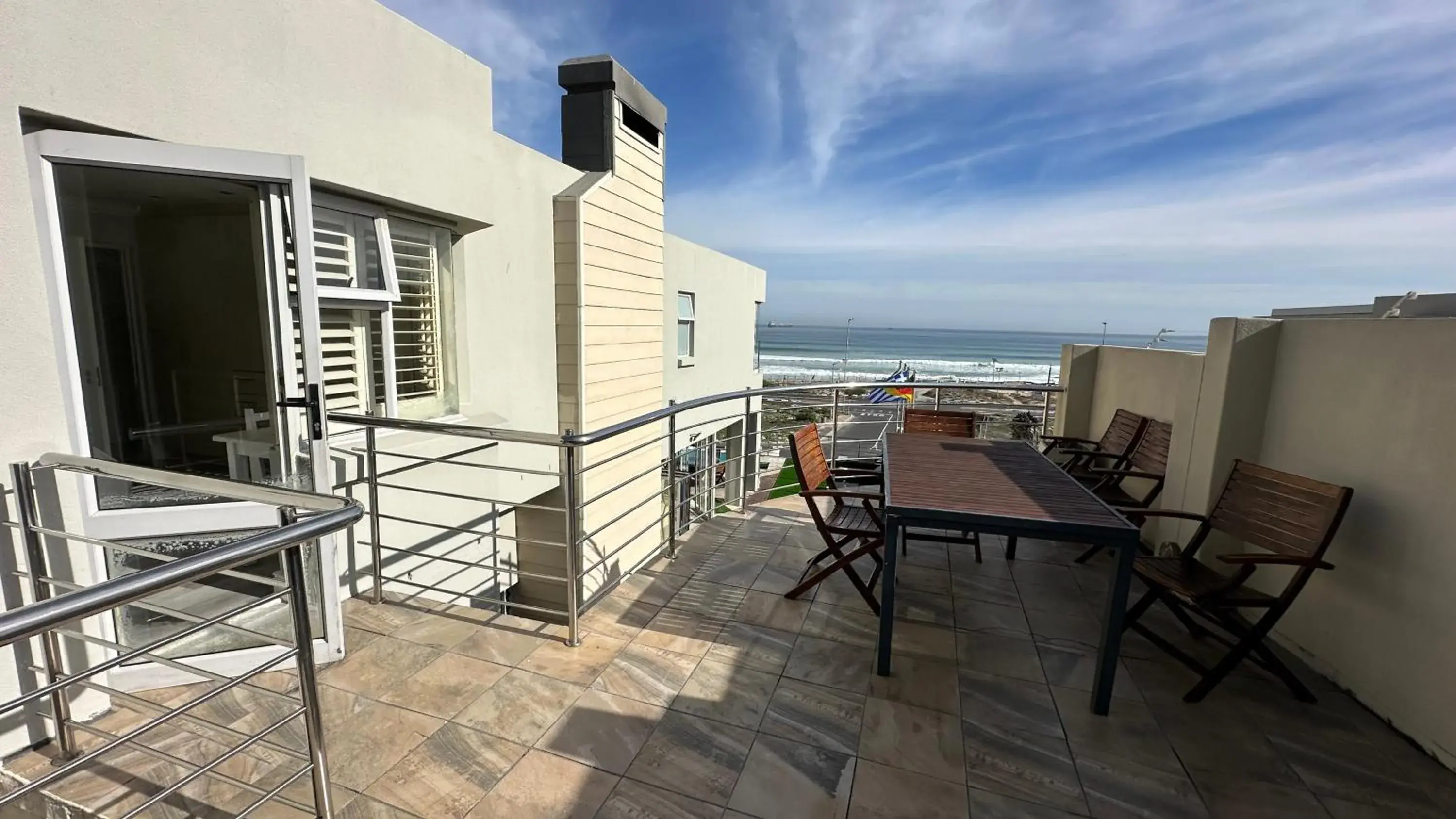 Property building in Oceansnest Guest House Property building in Oceansnest Guest House