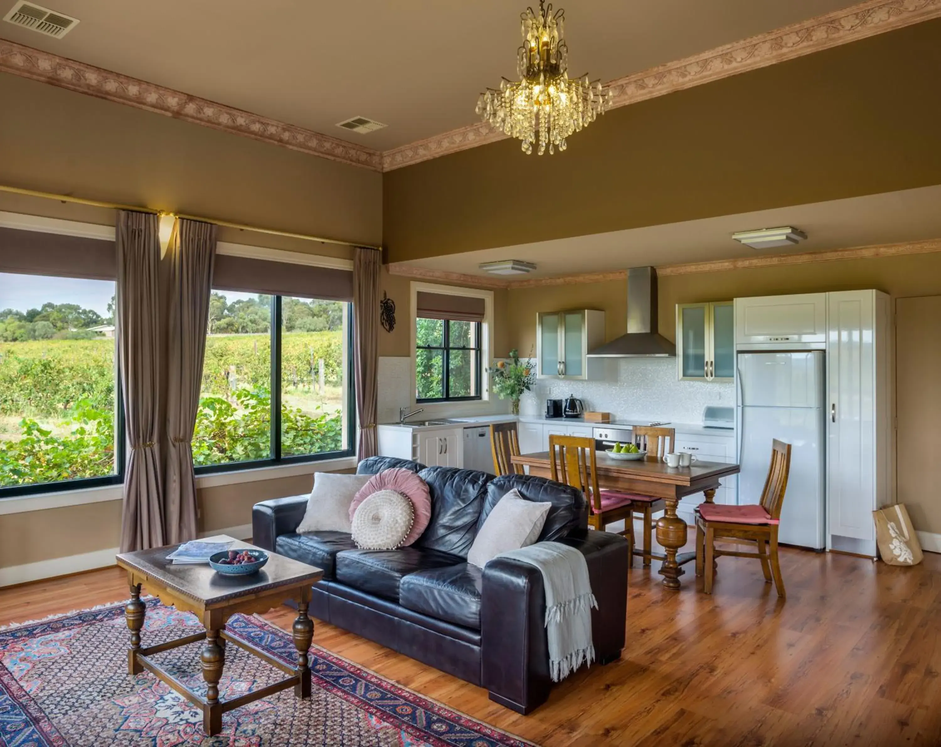 Kitchen or kitchenette in Barossa Shiraz Estate Kitchen or kitchenette in Barossa Shiraz Estate