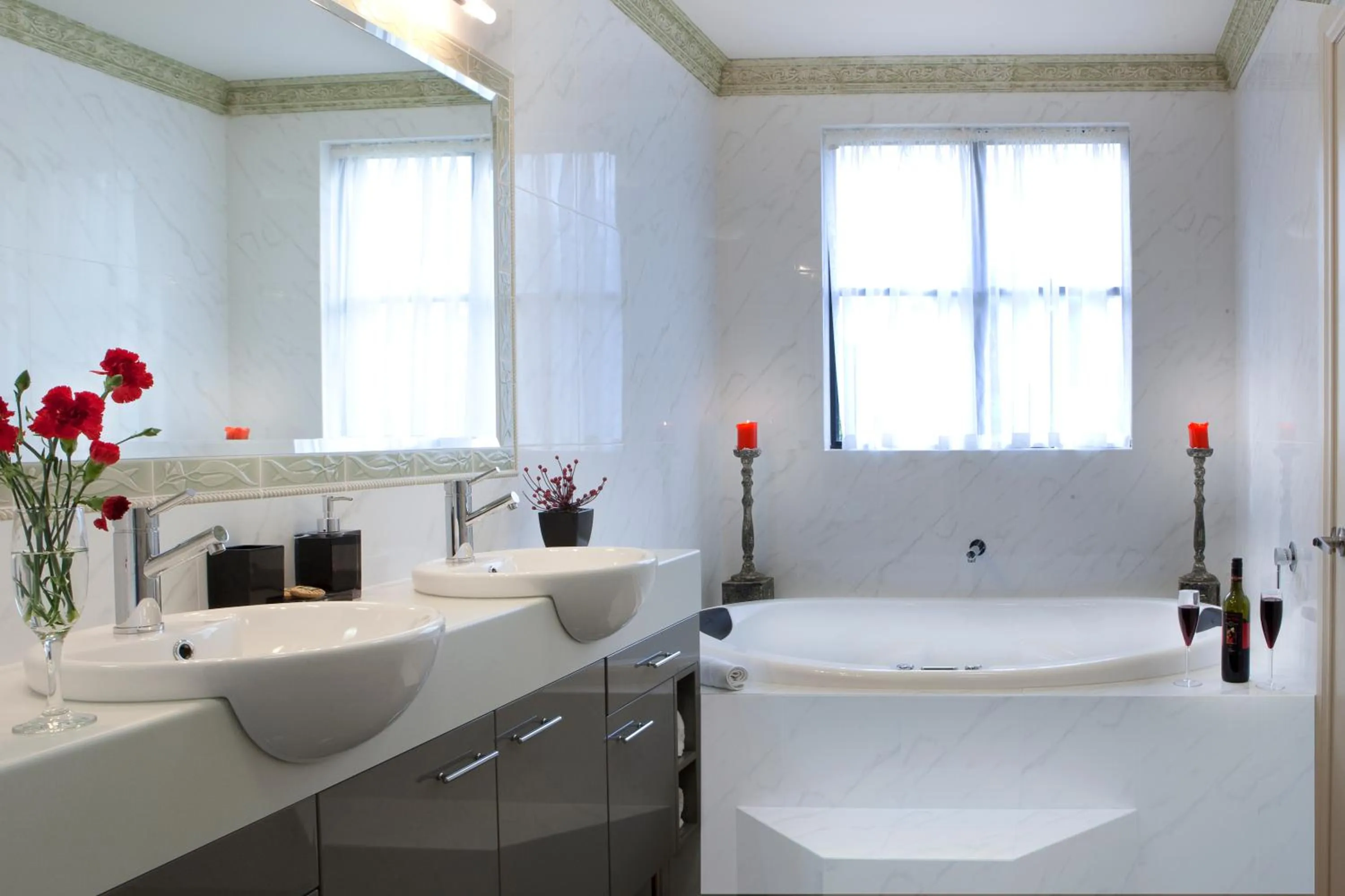 Bathroom in Barossa Shiraz Estate