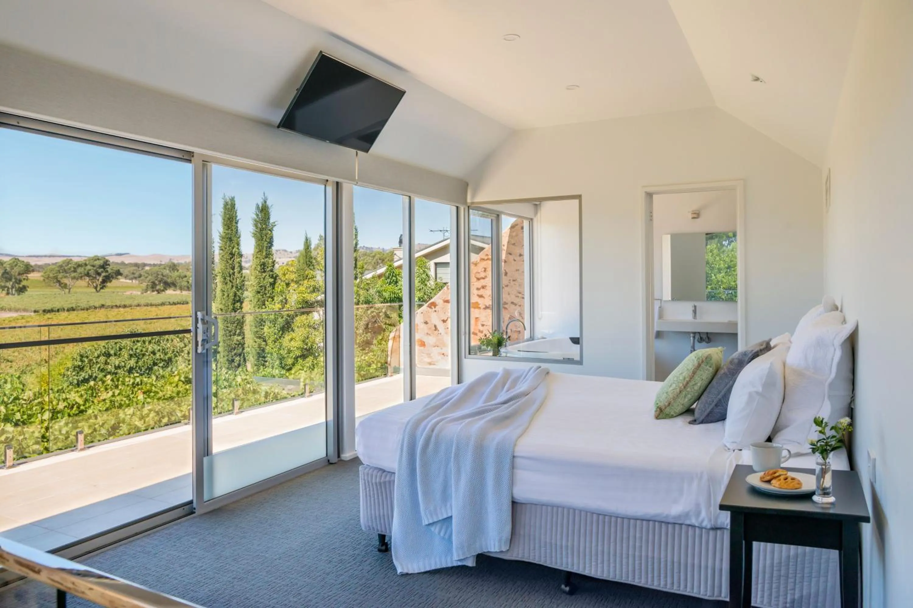 Bedroom in Barossa Shiraz Estate