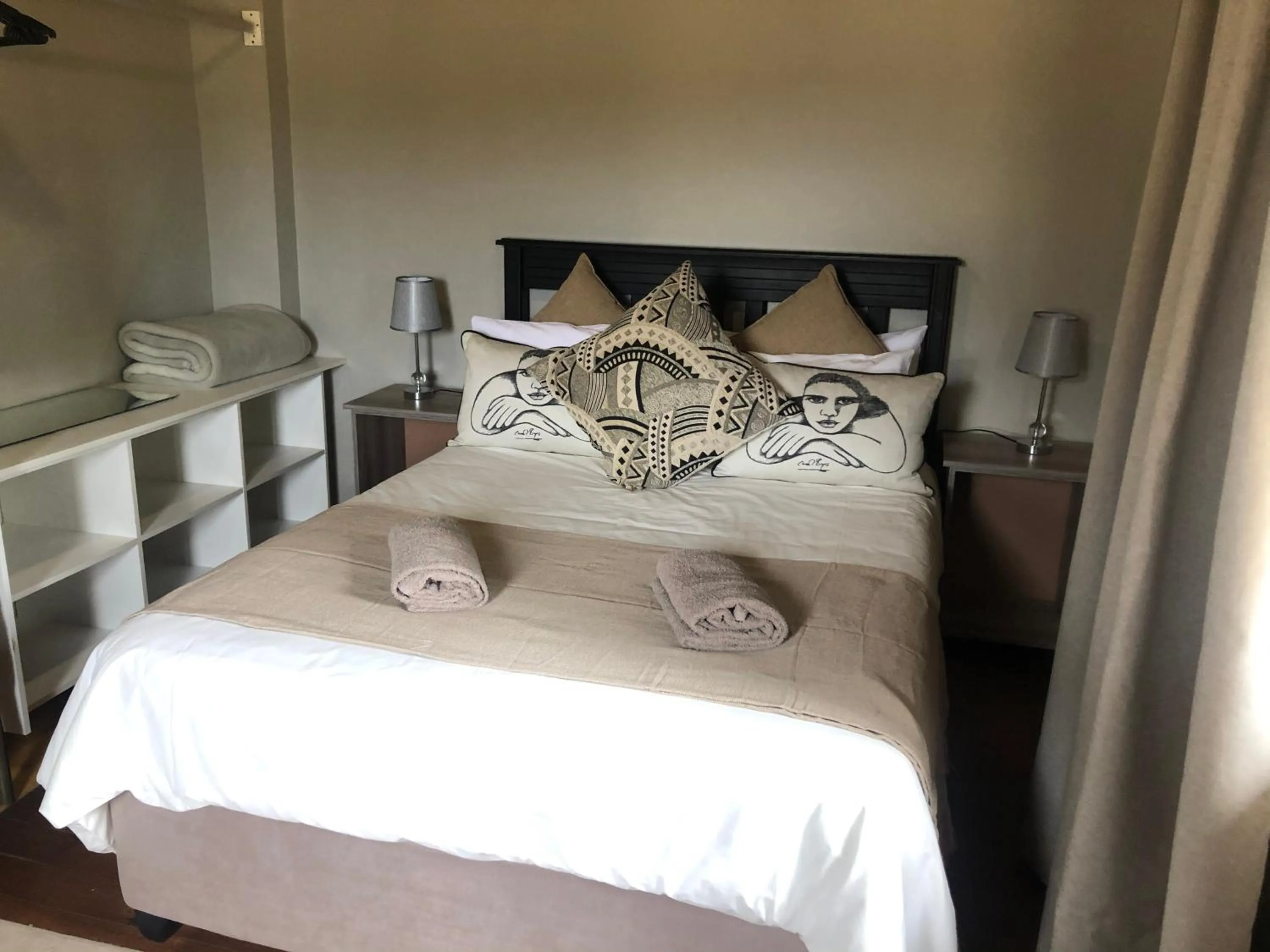 Bed in Jock of the Bushveld