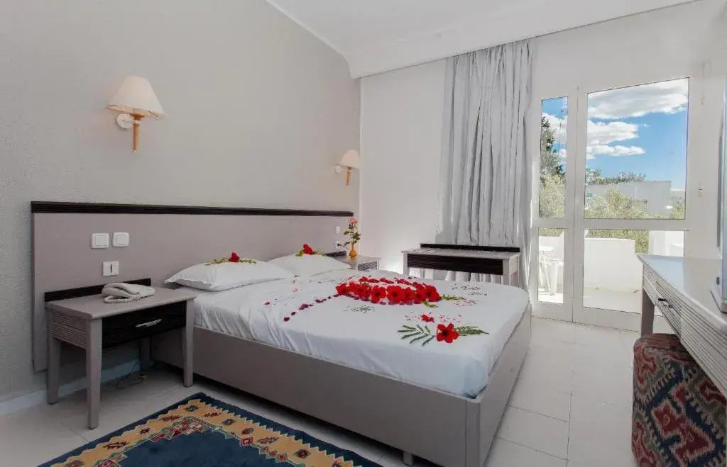 Bedroom, Bed in El Mouradi Club Selima Bedroom, Bed in El Mouradi Club Selima