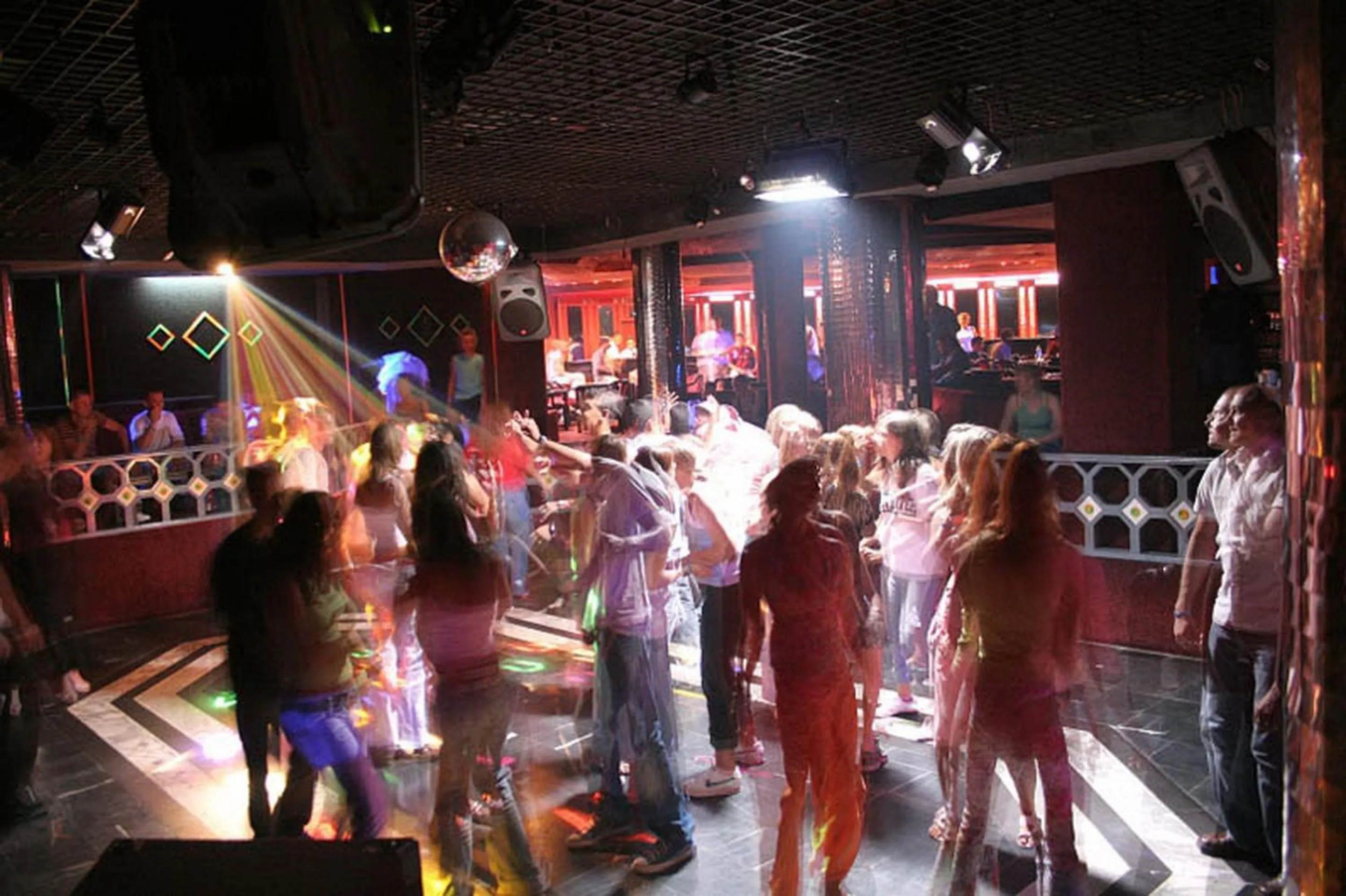 Nightclub / DJ in El Mouradi Club Selima