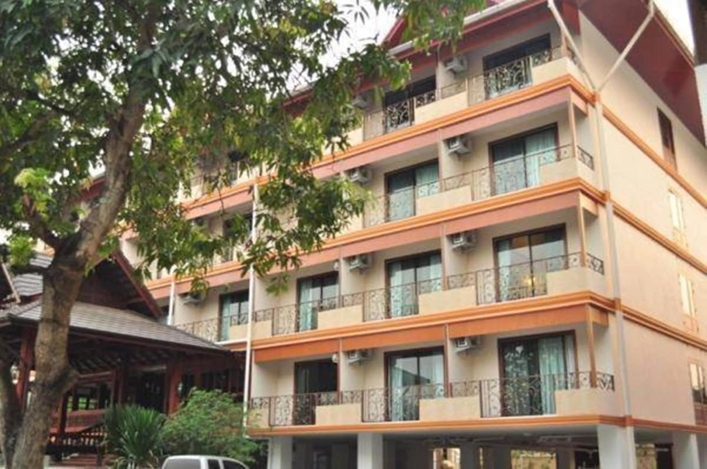 Baankhun Chiang Mai Hotel