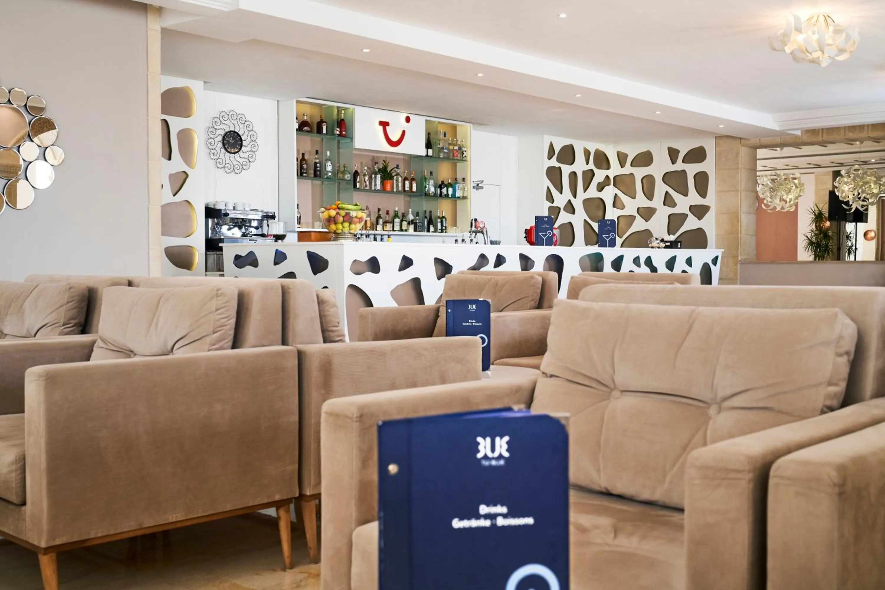 Lounge or bar in TUI BLUE Palm Beach Palace Djerba - Adult Only