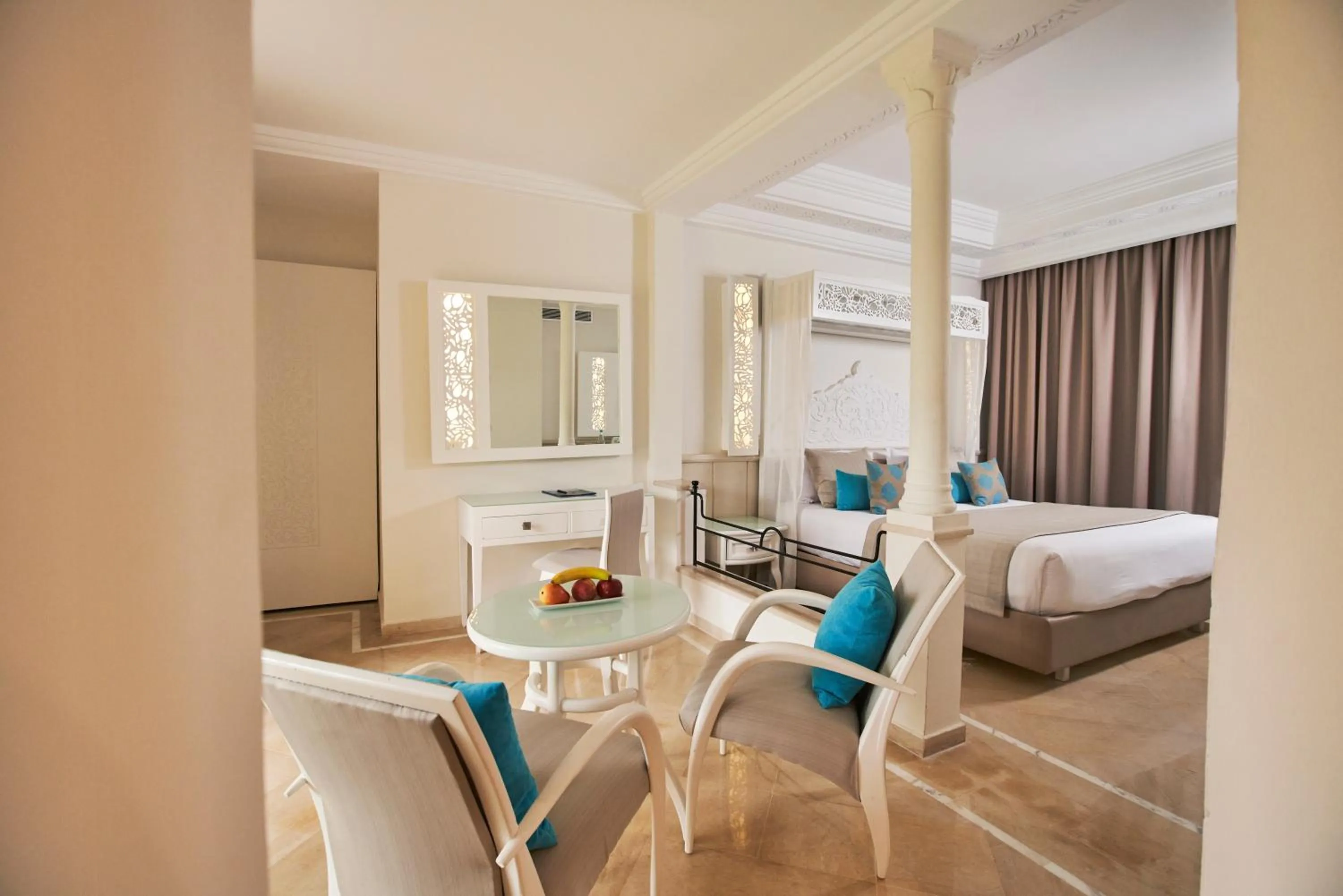 Bedroom in TUI BLUE Palm Beach Palace Djerba - Adult Only