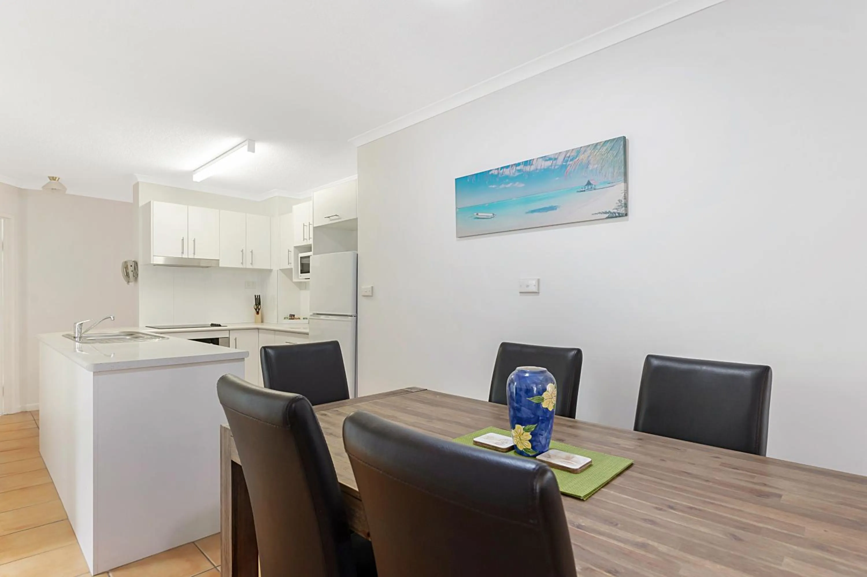 Dining area in Outrigger Apartments Port Douglas