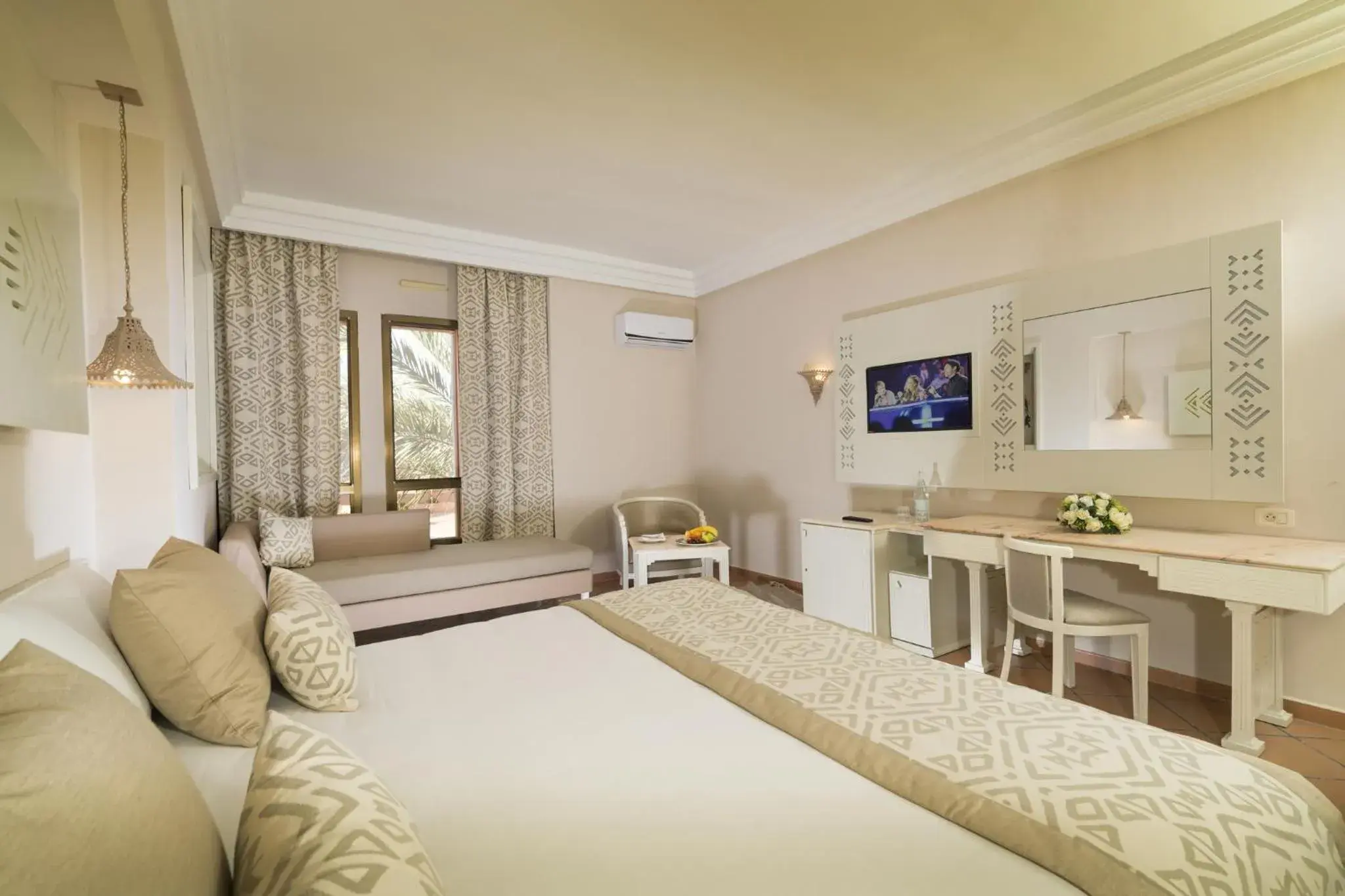 Bed in Palm Beach Palace Tozeur Bed in Palm Beach Palace Tozeur