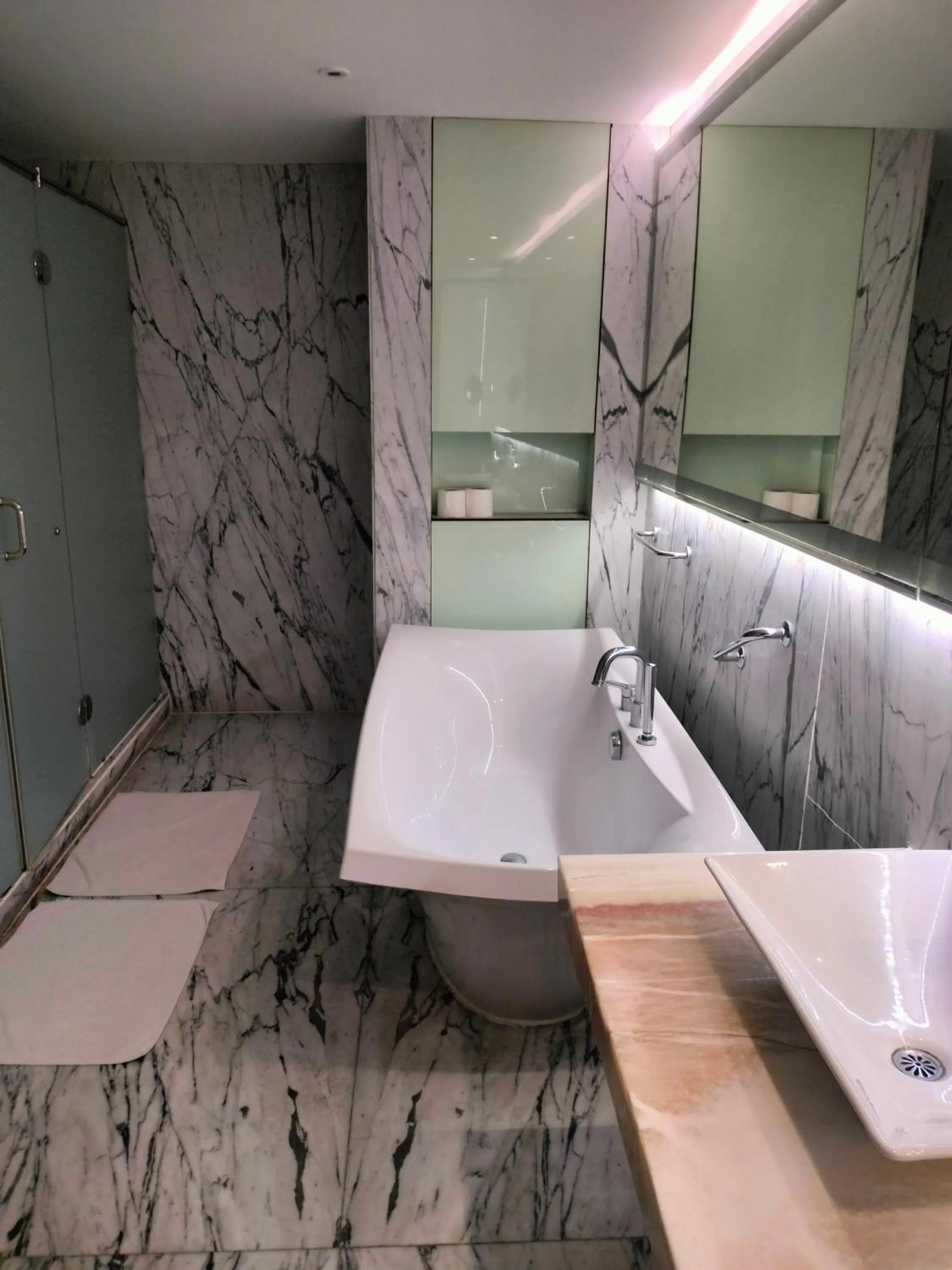 Toilet in Holiday Inn Chandigarh Panchkula, an IHG Hotel