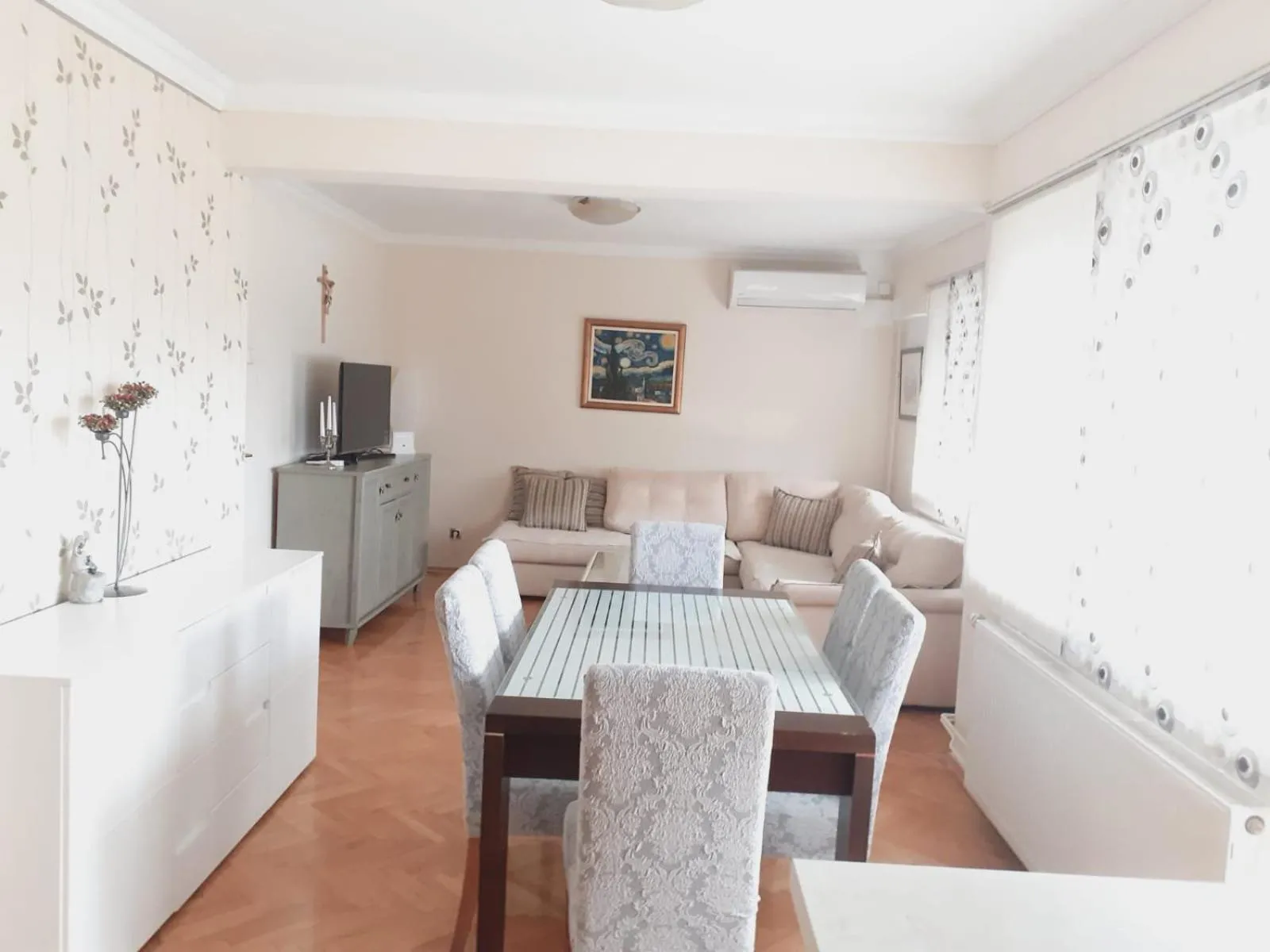 Spacious 80m2 Apartment in the Center