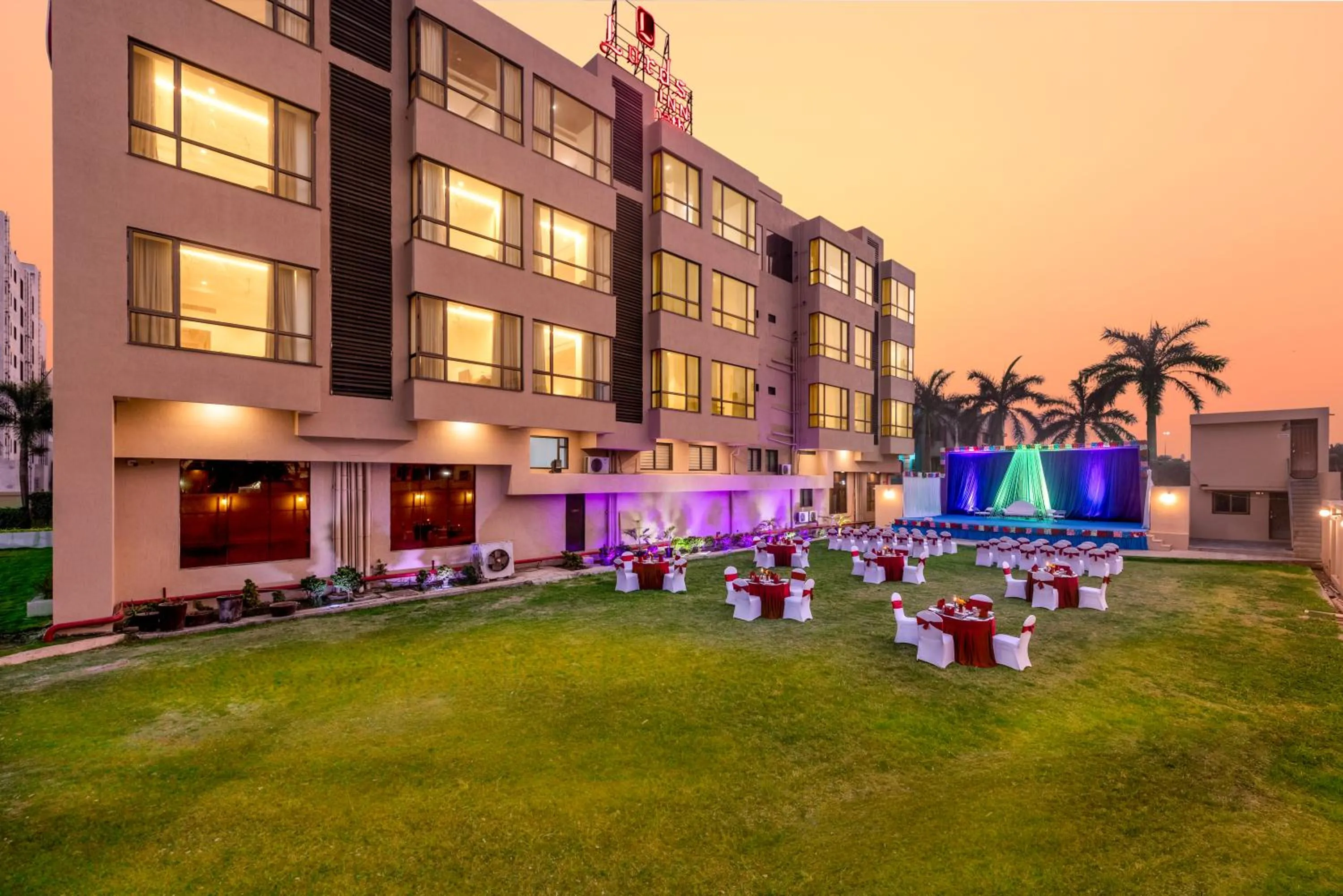 Garden in Lords Inn Somnath