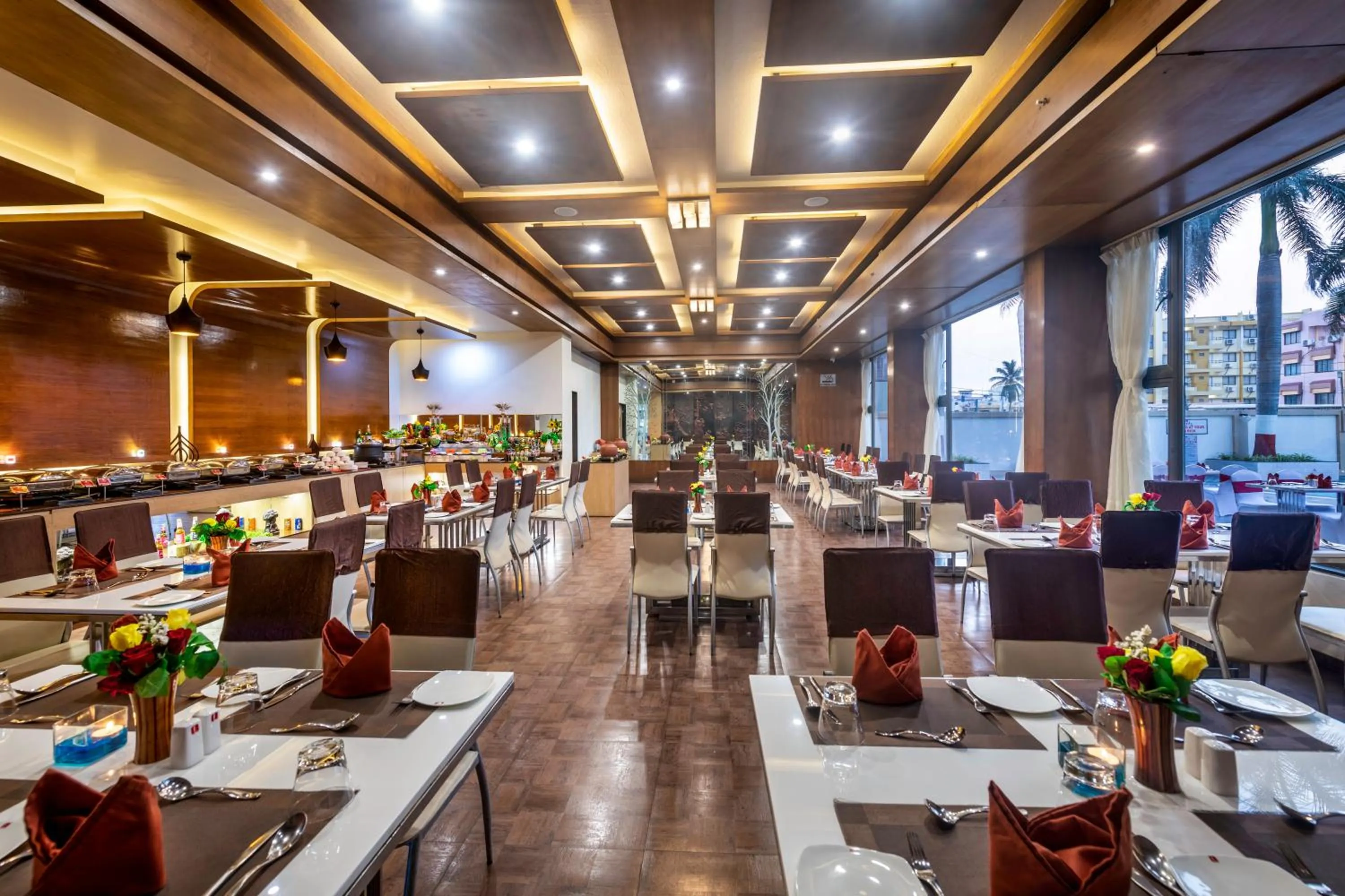 Restaurant/places to eat in Lords Inn Somnath