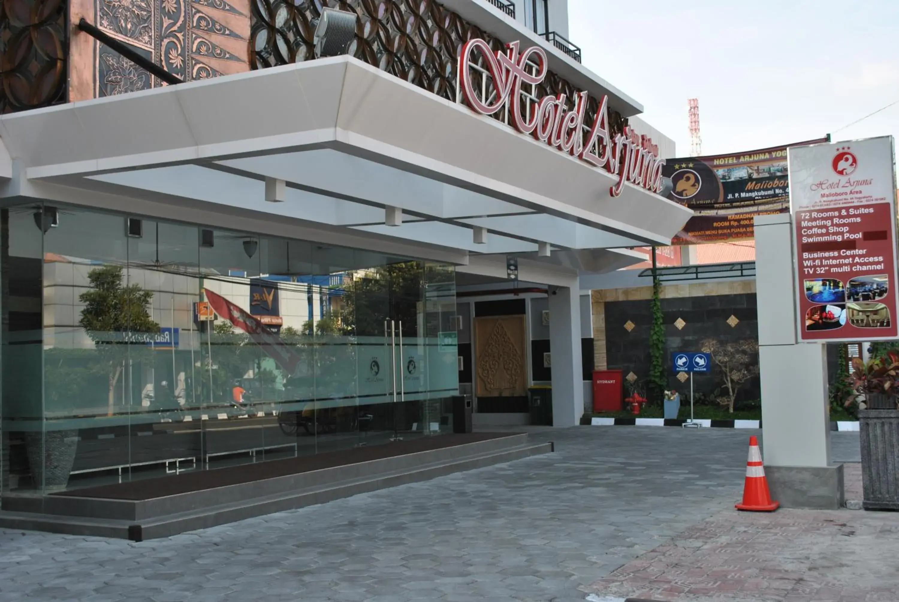 Facade/entrance, Property Building in Hotel Arjuna Yogyakarta