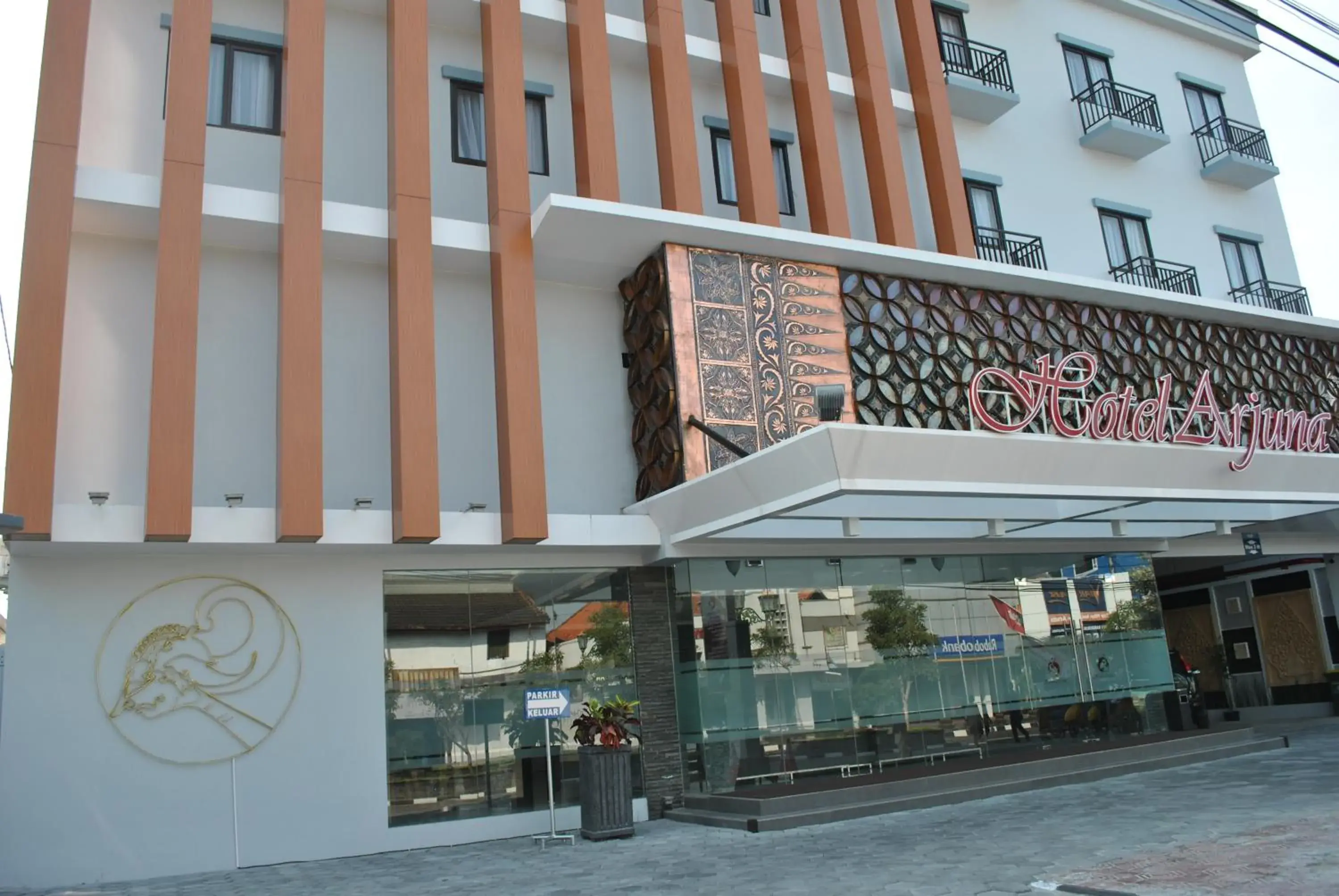 Facade/entrance, Property Building in Hotel Arjuna Yogyakarta