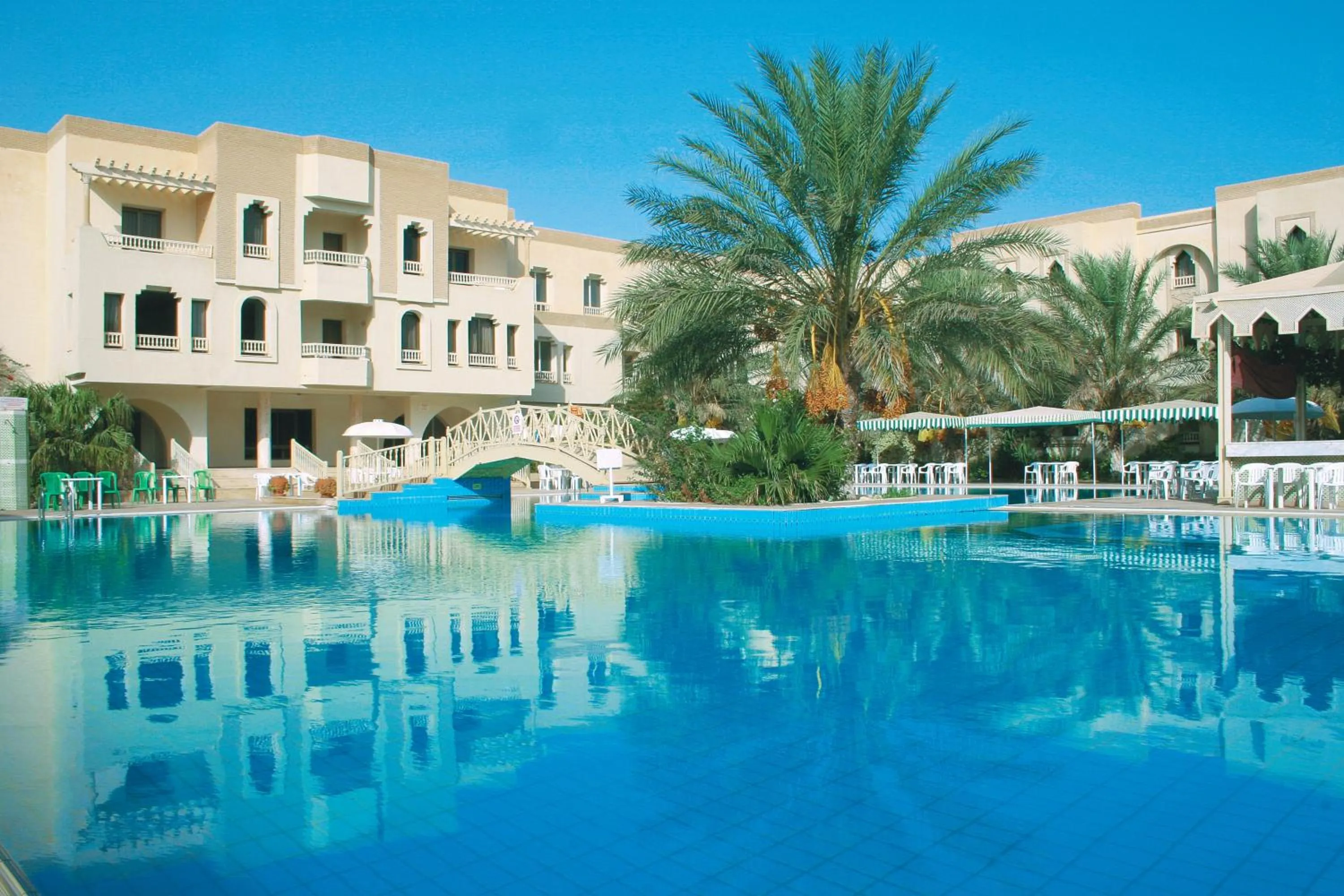 Swimming pool in El Mouradi Douz