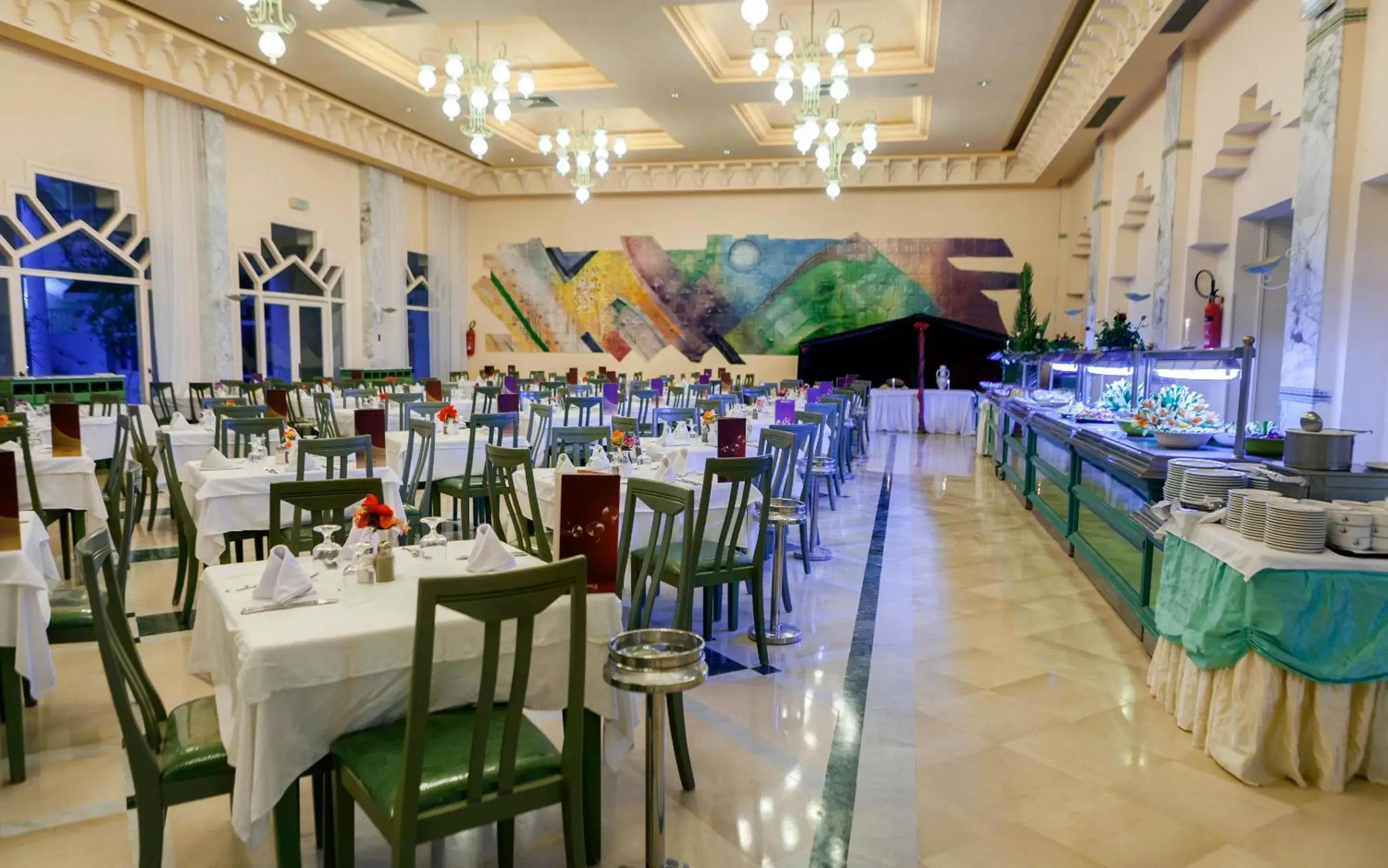 Restaurant/places to eat in El Mouradi Douz Restaurant/places to eat in El Mouradi Douz