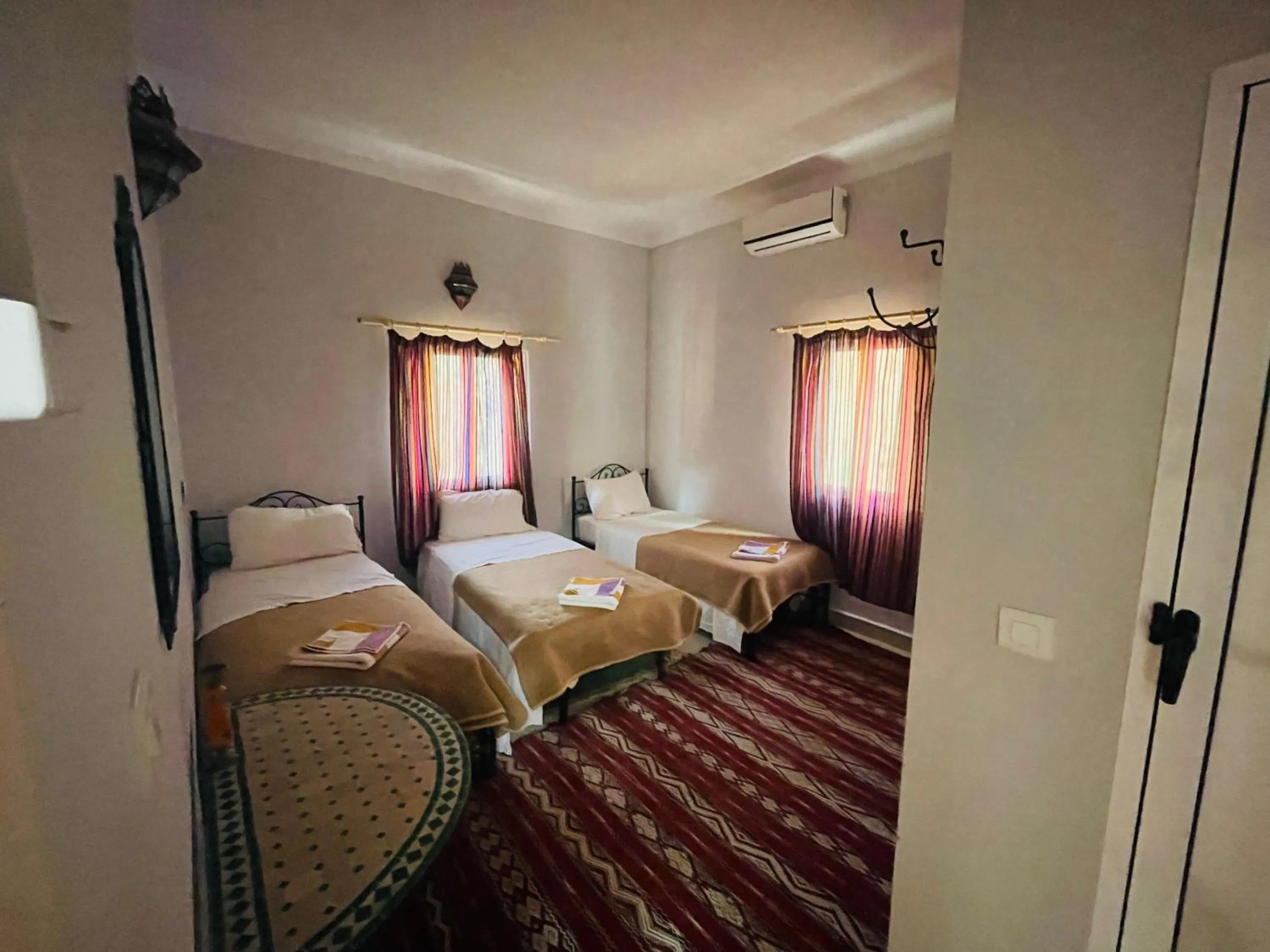 Riad Les Roches Todra