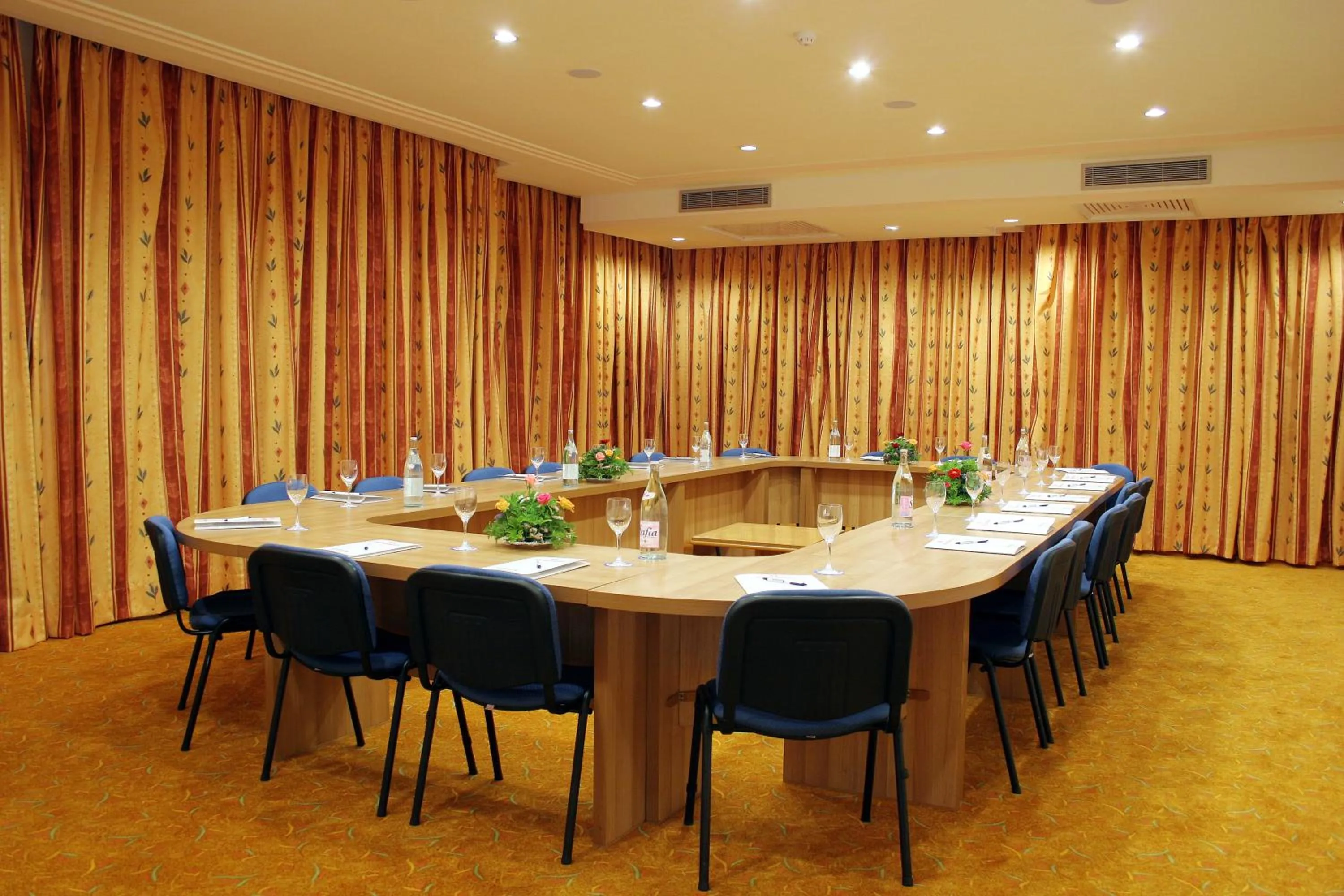 Business facilities in El Mouradi Club Kantaoui