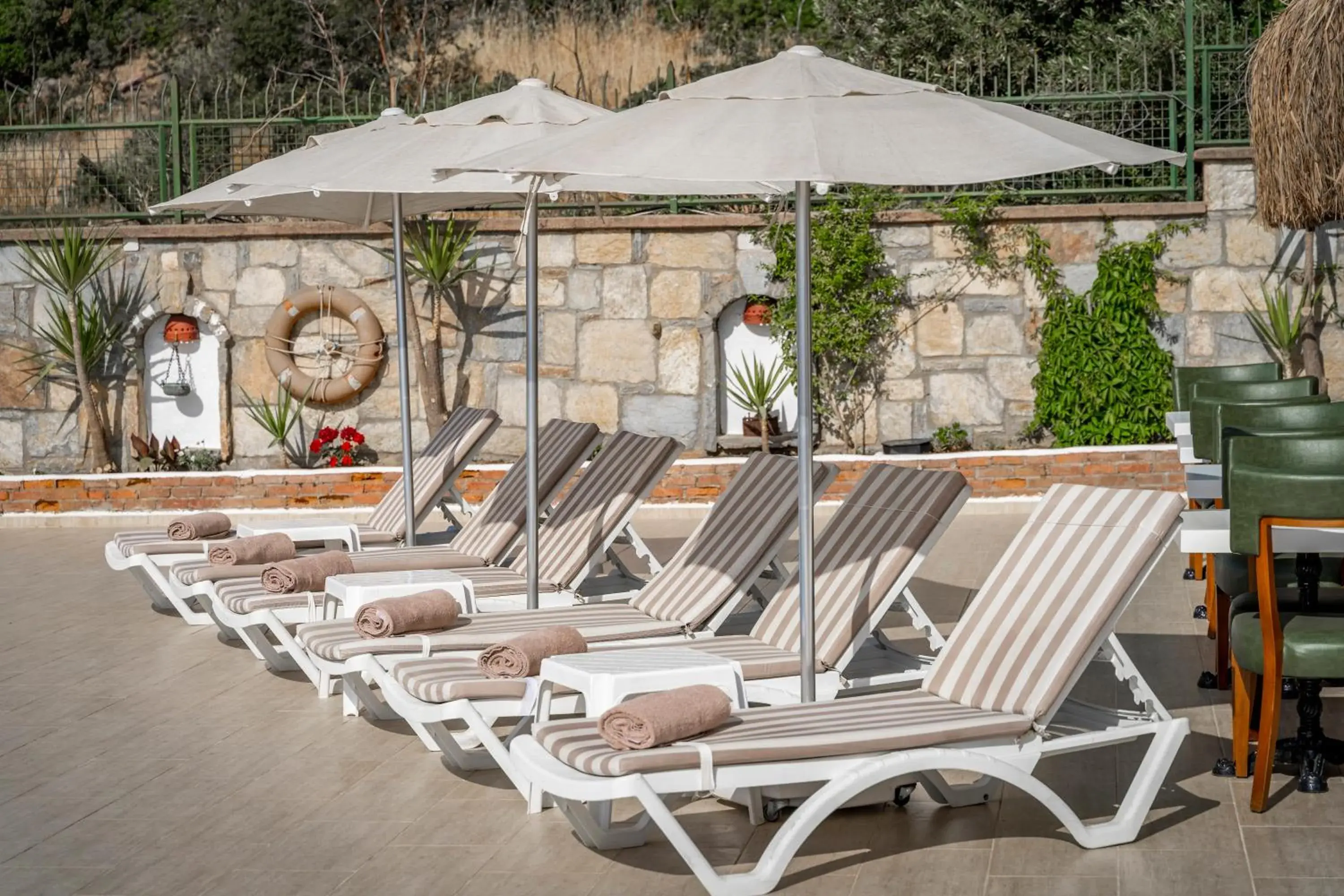 sunbed in Queen Boutique Hotel sunbed in Queen Boutique Hotel