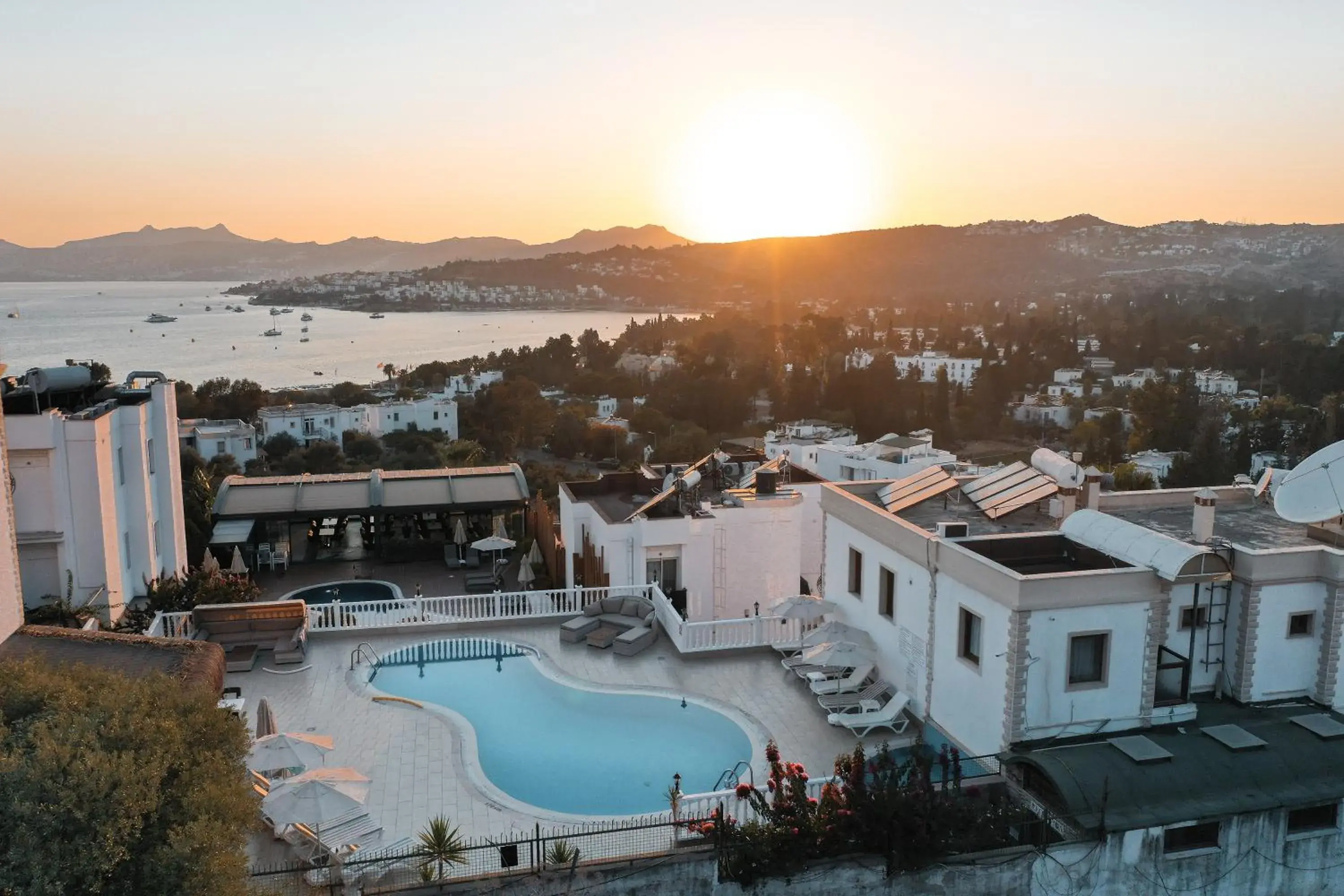 Natural landscape, Pool View in Queen Boutique Hotel Natural landscape, Pool View in Queen Boutique Hotel