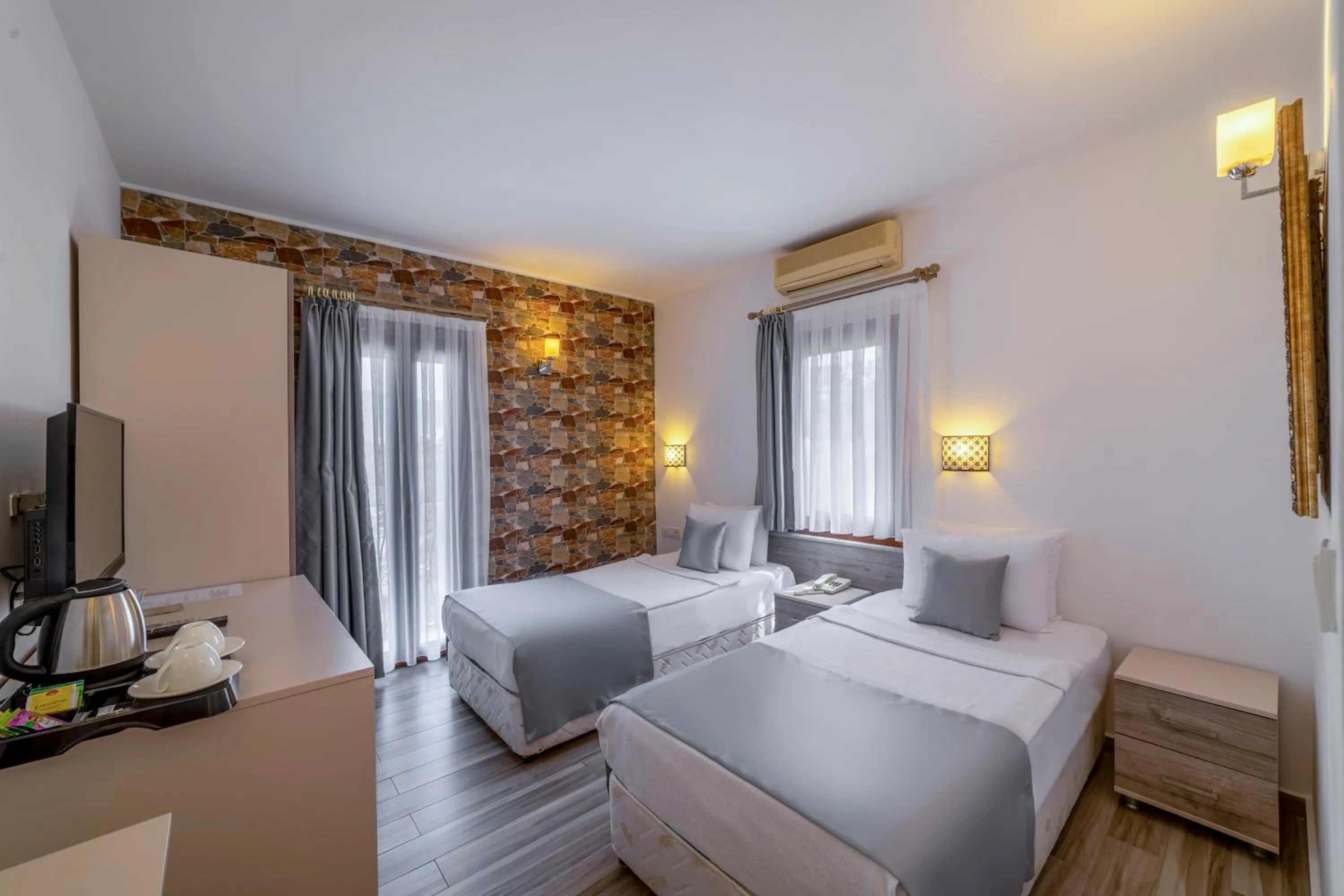 Photo of the whole room in Queen Boutique Hotel