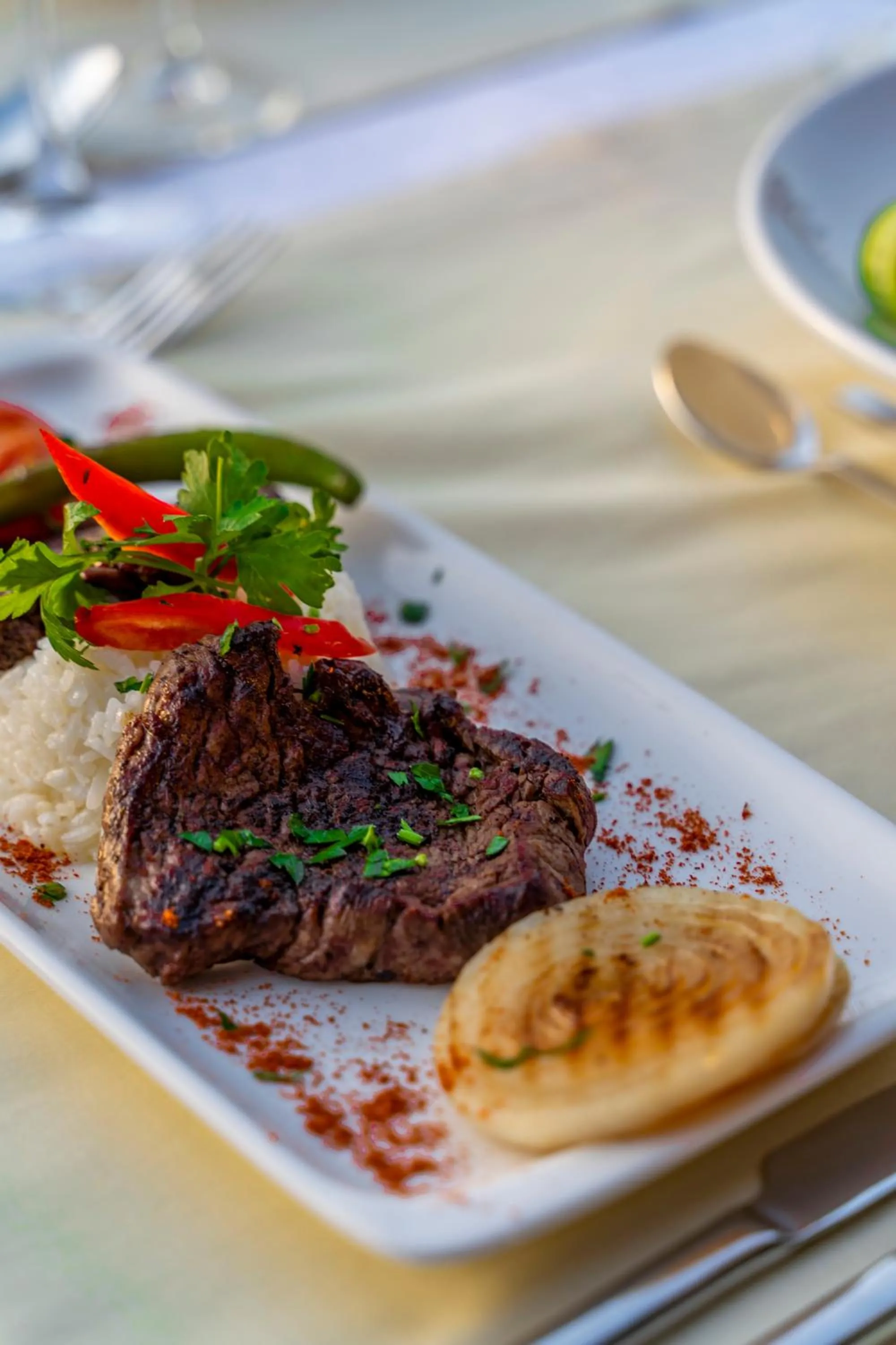 Restaurant/places to eat, Food in Queen Boutique Hotel