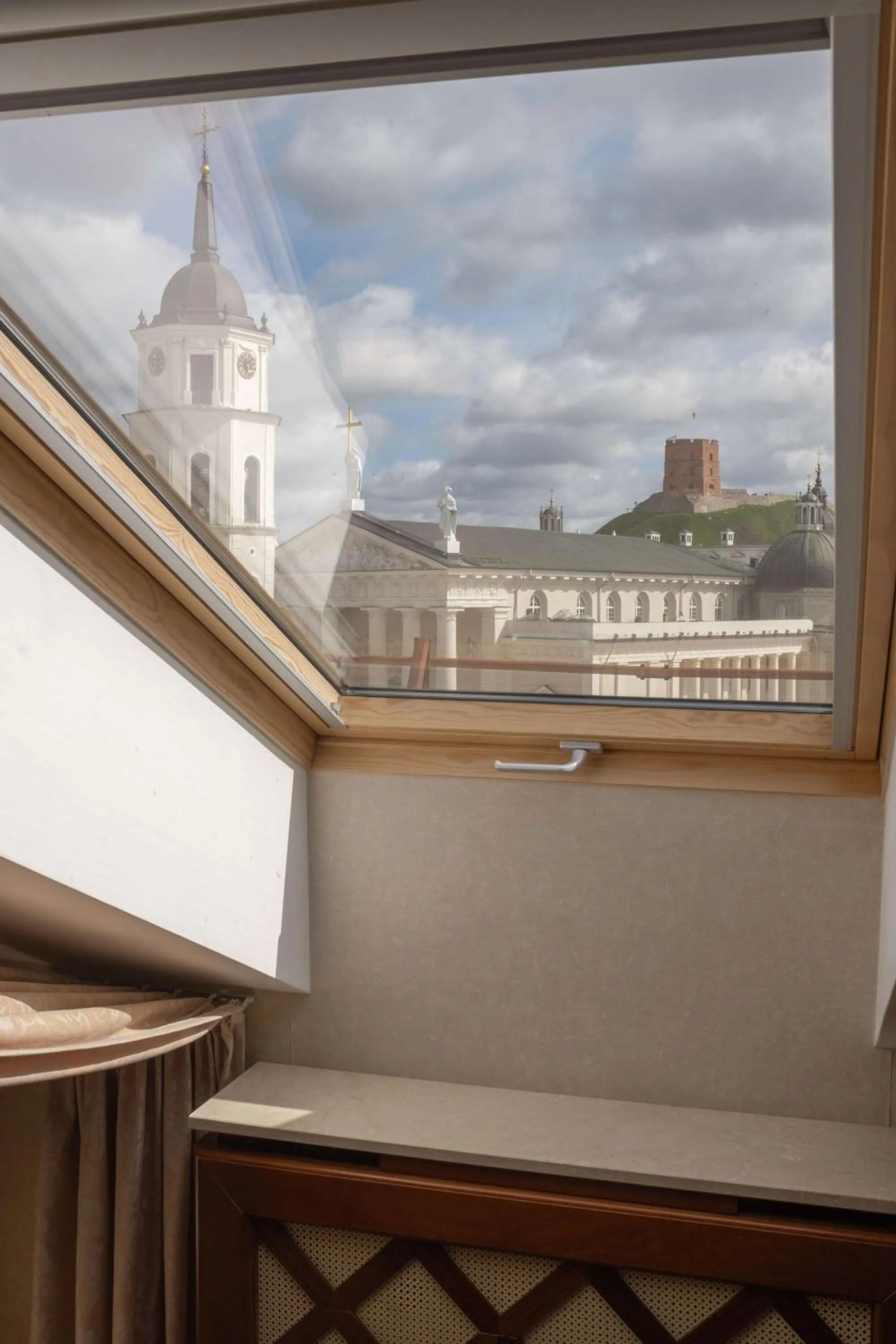 Photo of the whole room in Grand Hotel Kempinski Vilnius