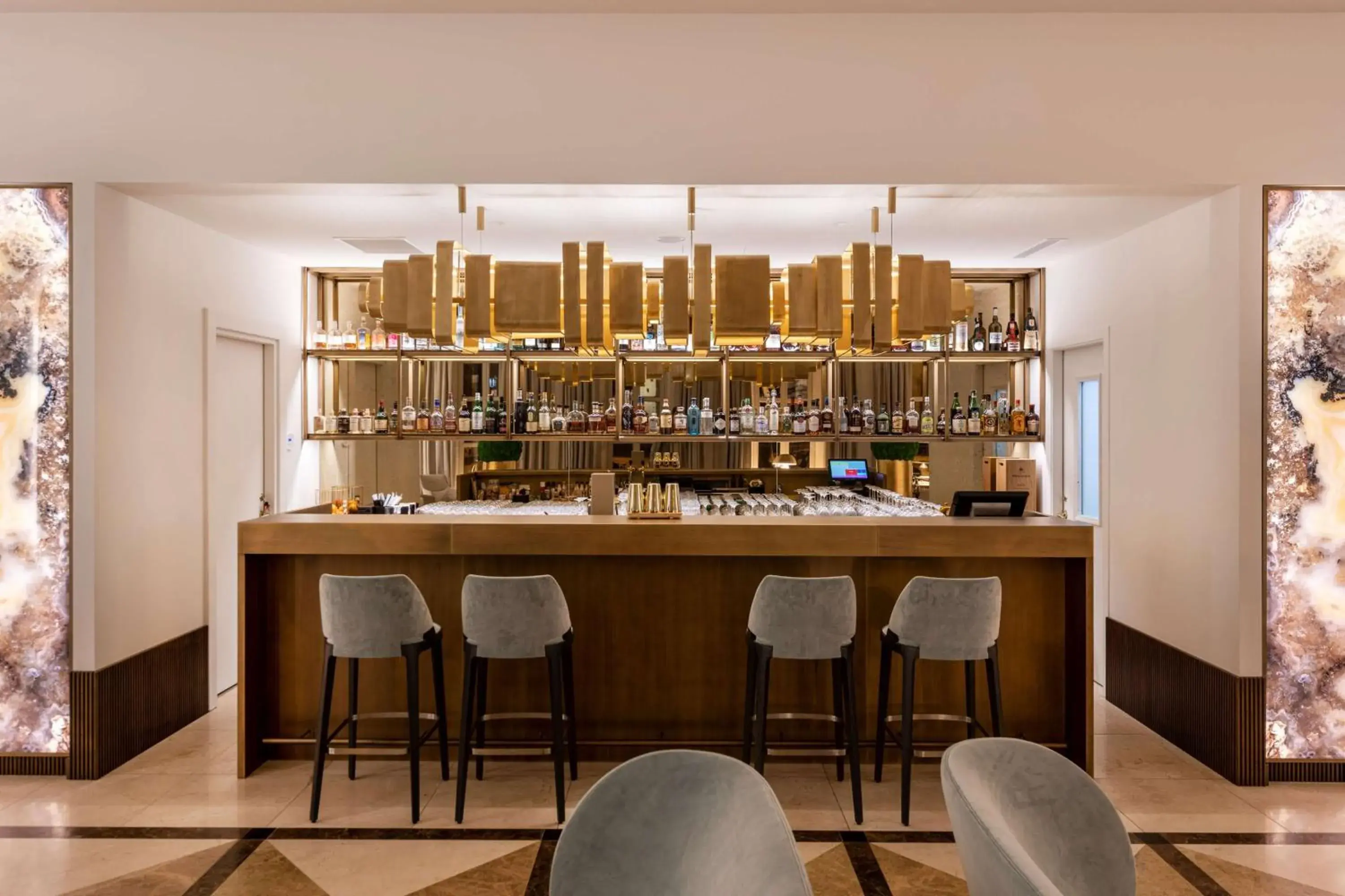 Restaurant/places to eat in Grand Hotel Kempinski Vilnius Restaurant/places to eat in Grand Hotel Kempinski Vilnius