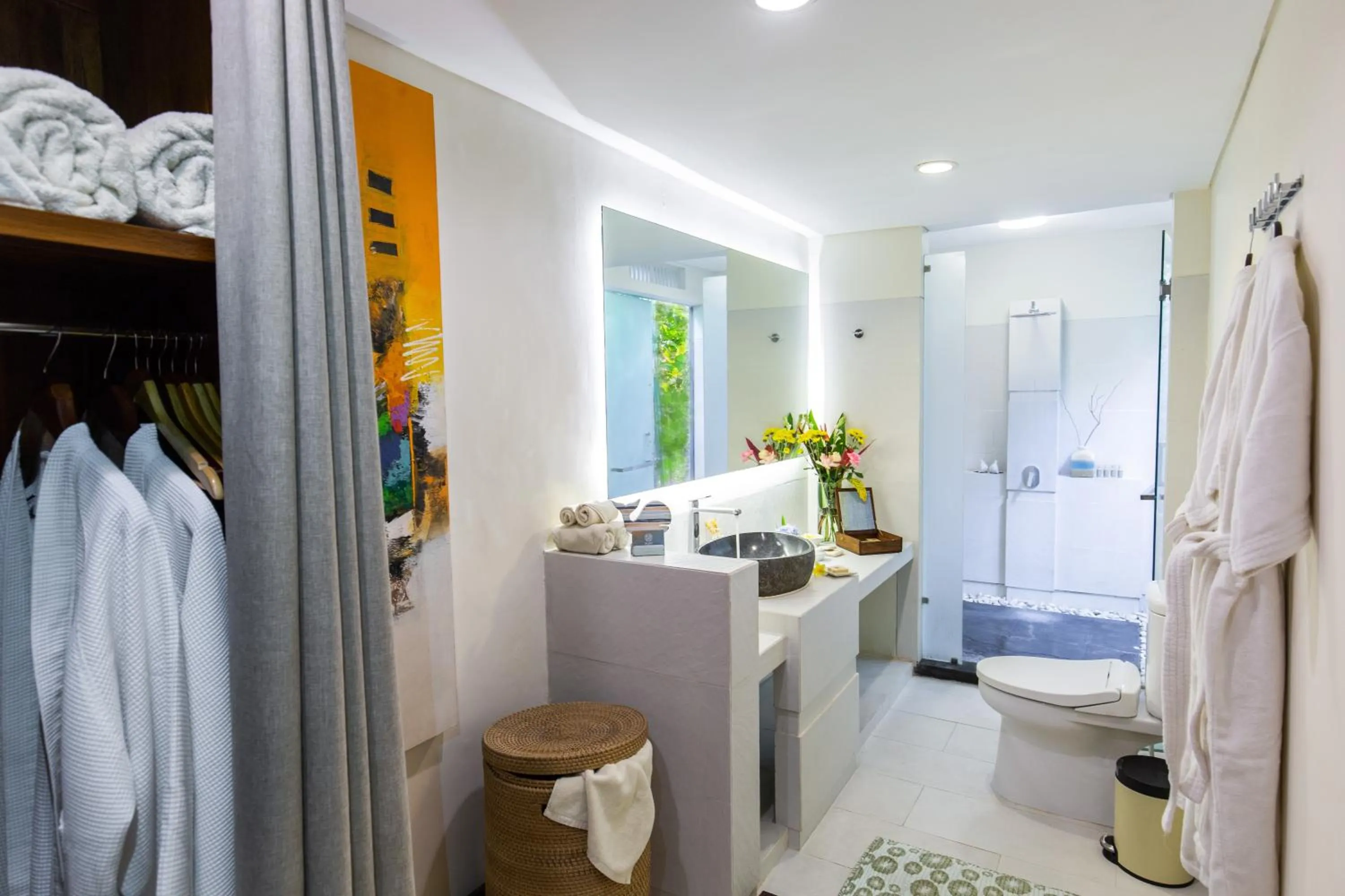 Shower in Delight ART Villas