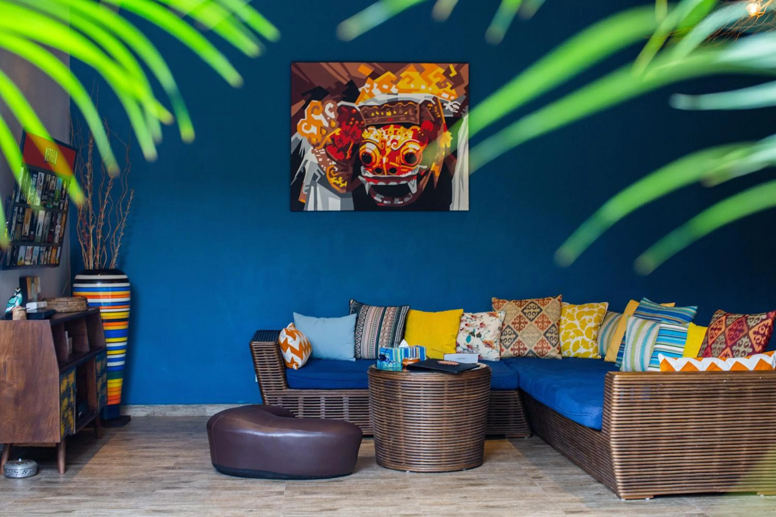 Communal lounge/ TV room in Delight ART Villas