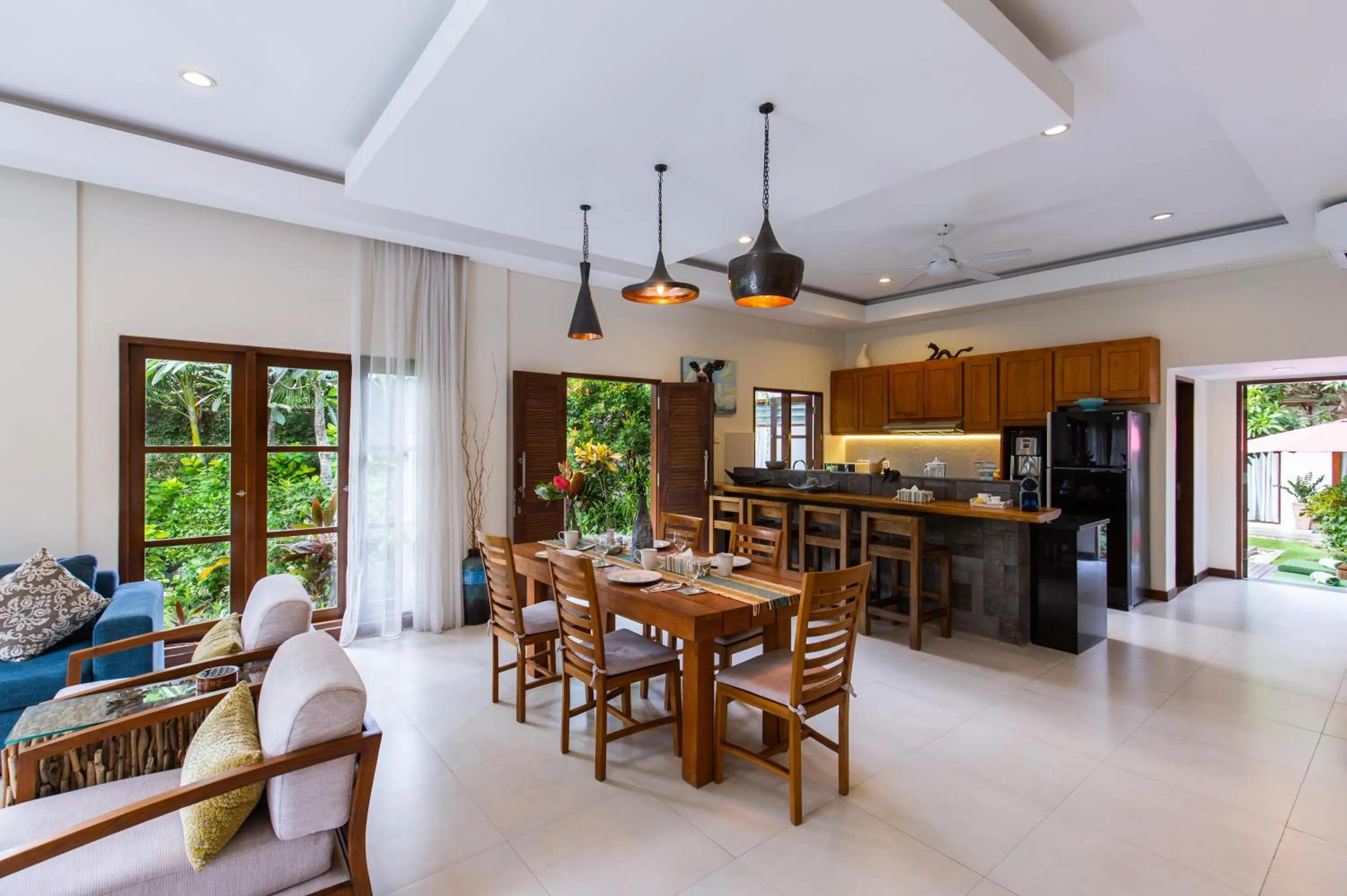 Kitchen or kitchenette in Delight ART Villas