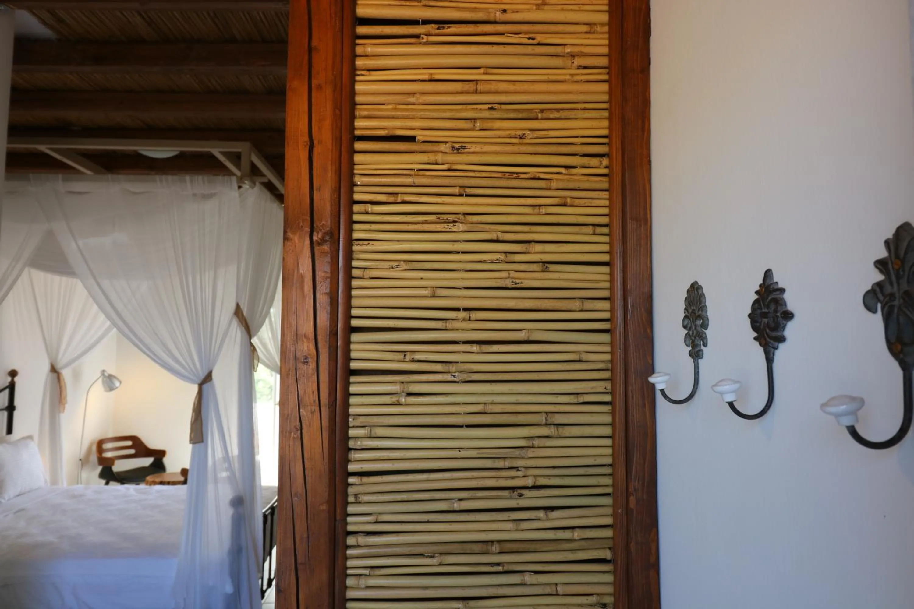 Bed in Avra Pahainas