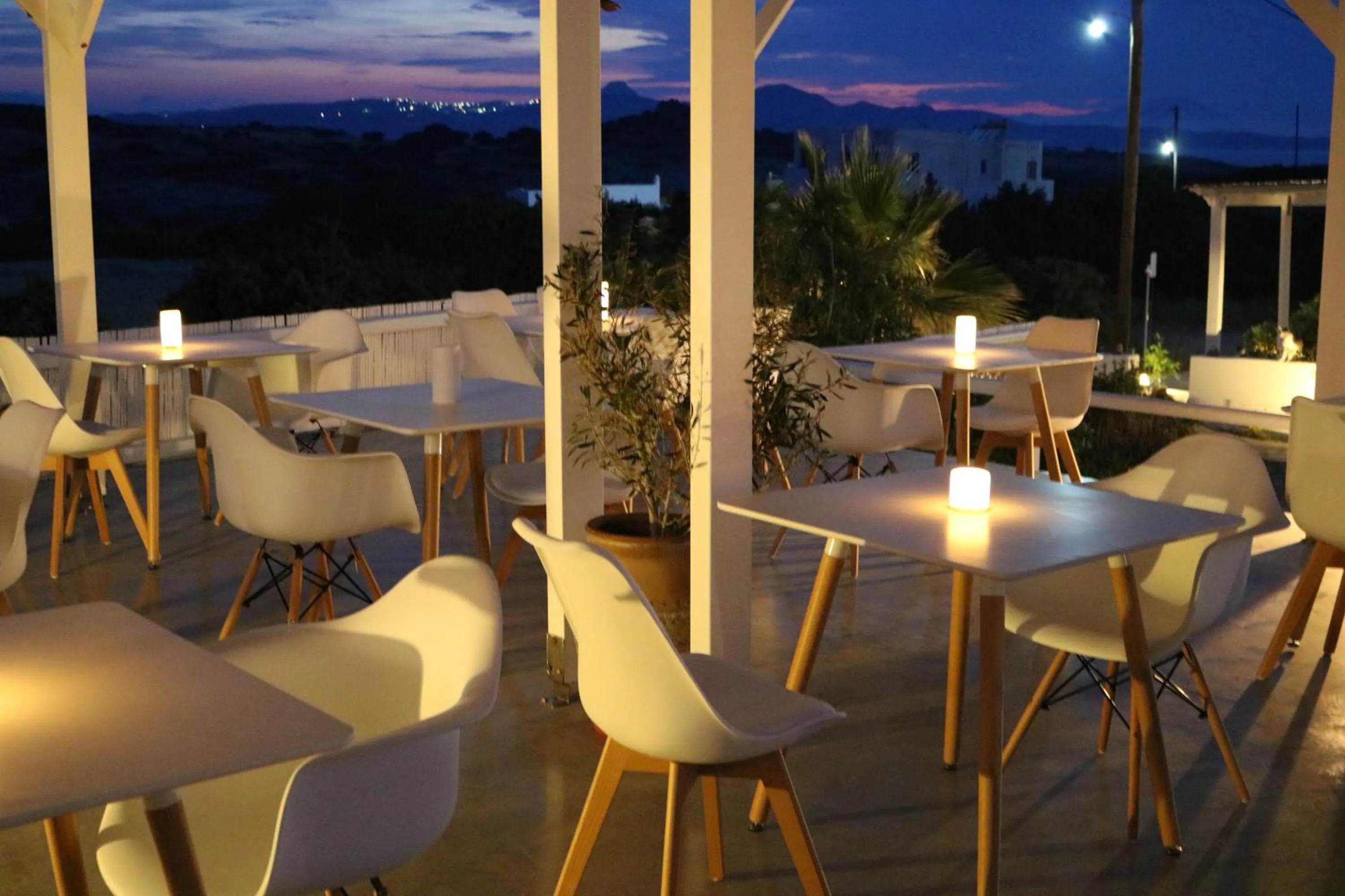 Property building in Avra Pahainas