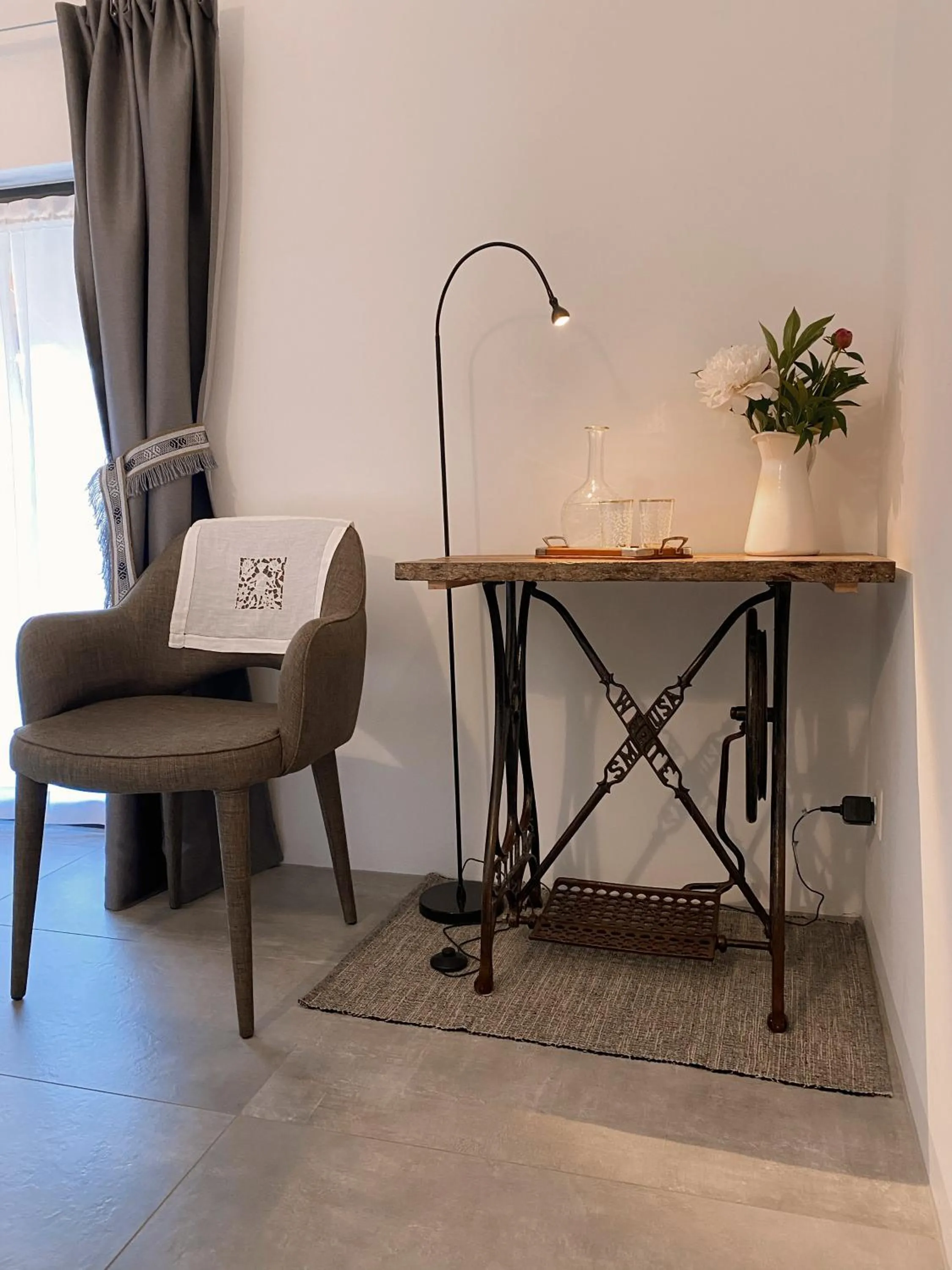 Decorative detail in Antica Sosta dei Viandanti