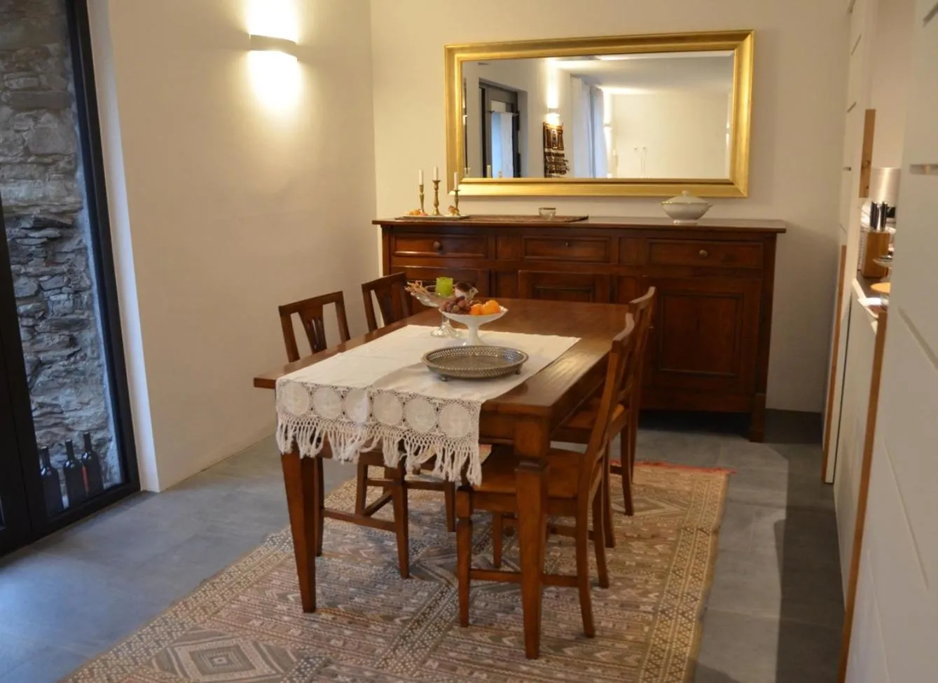 Communal lounge/ TV room in Antica Sosta dei Viandanti