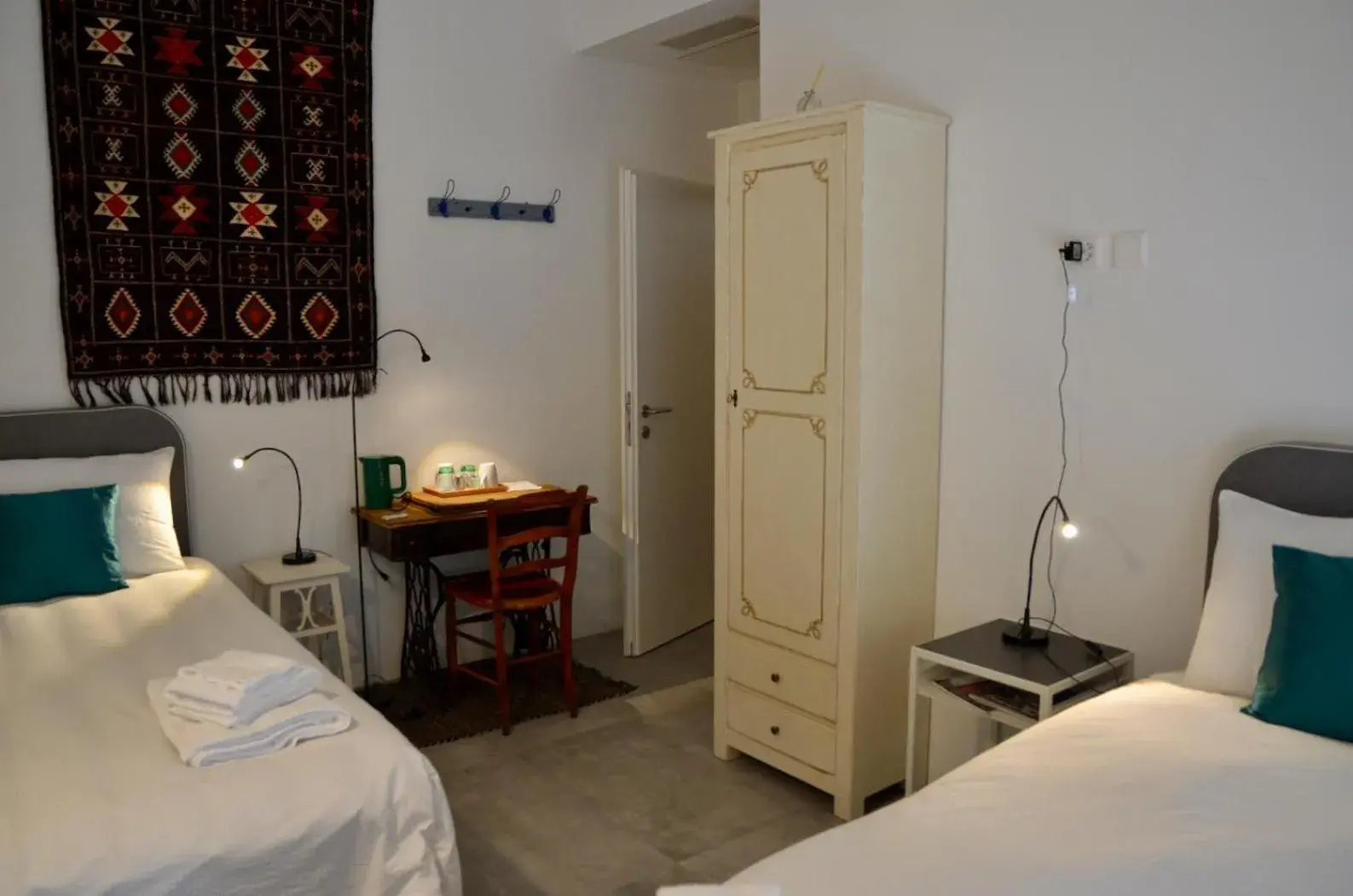 Twin Room with Bathroom - single occupancy in Antica Sosta dei Viandanti Twin Room with Bathroom - single occupancy in Antica Sosta dei Viandanti