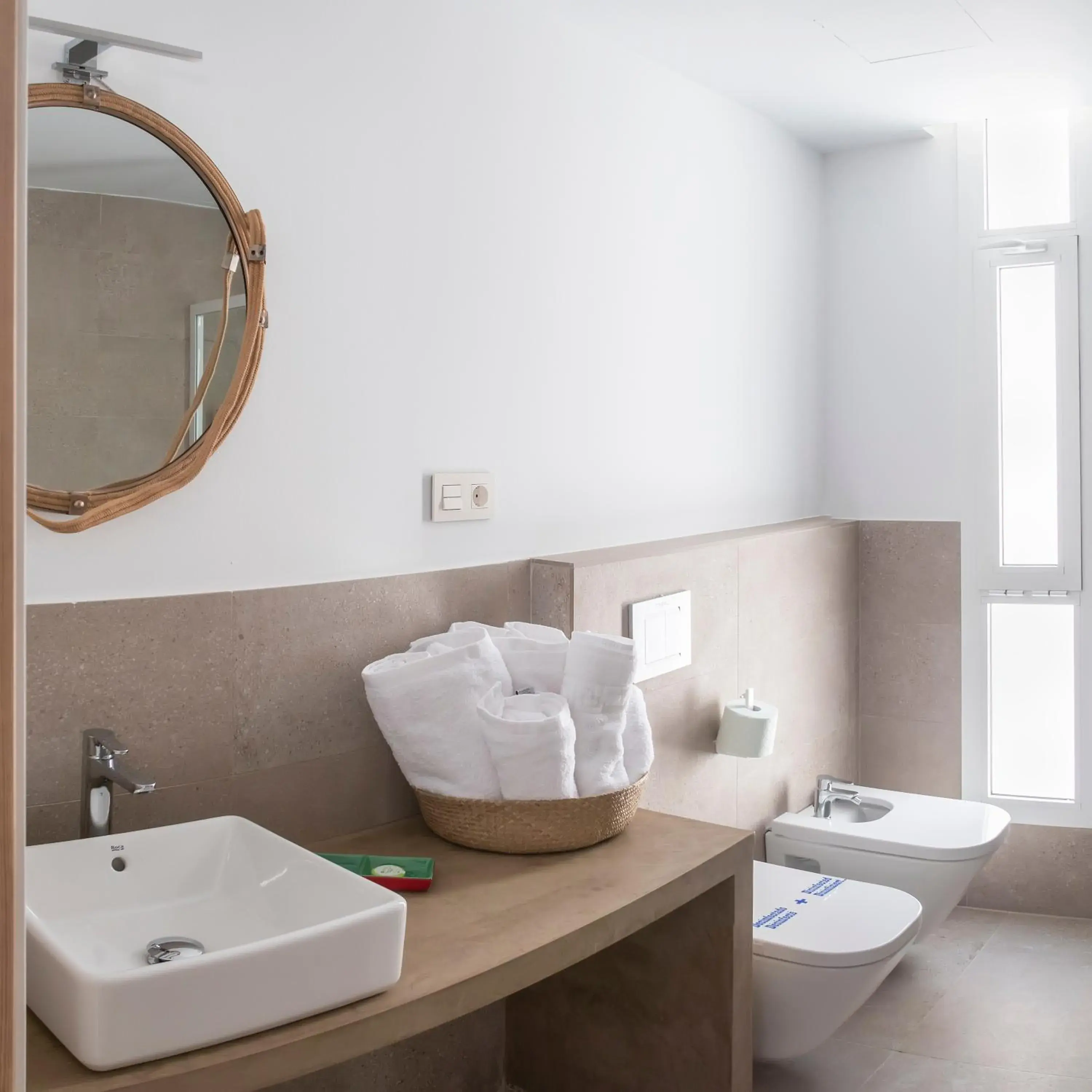 Superior Double or Twin Room with Terrace in Hotel Senderos Superior Double or Twin Room with Terrace in Hotel Senderos